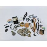 A TRAY OF ASSORTED COLLECTIBLES, JEWELLERY, WATCHES,