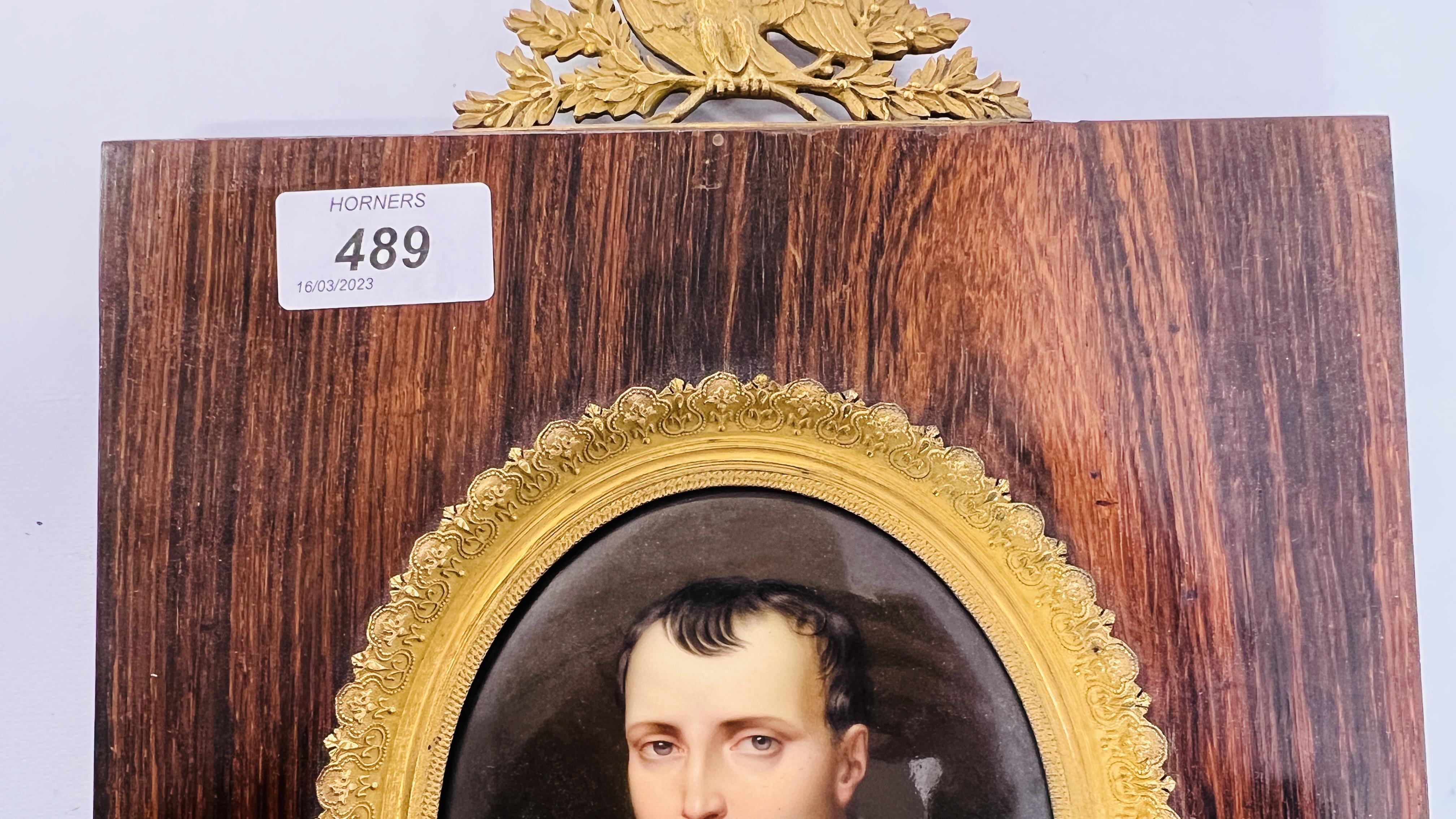 AN OVAL ENAMELLED PLAQUE OF NAPOLEON BY J. - Image 6 of 15
