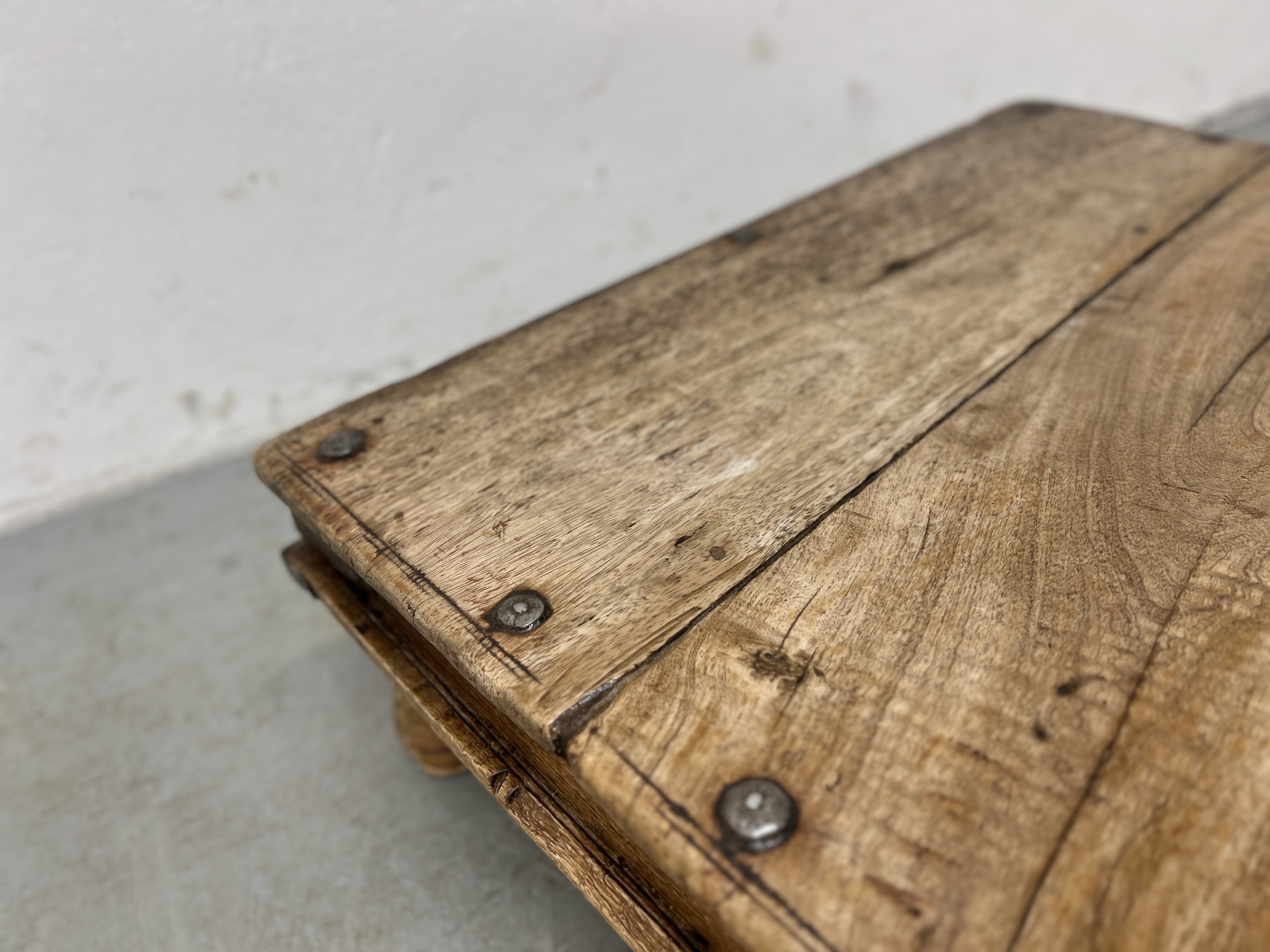 A MIDDLE EASTERN HARDWOOD LOW COFFEE TABLE W 61CM X D 60CM X H 19CM. - Image 6 of 8