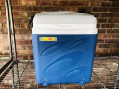 A SUN FUN 12 VOLT/240 VOLT PORTABLE COOLER BOX - SOLD AS SEEN