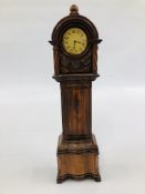 A MINIATURE HARDWOOD REPLICA GRANDFATHER CLOCK, H 34CM.