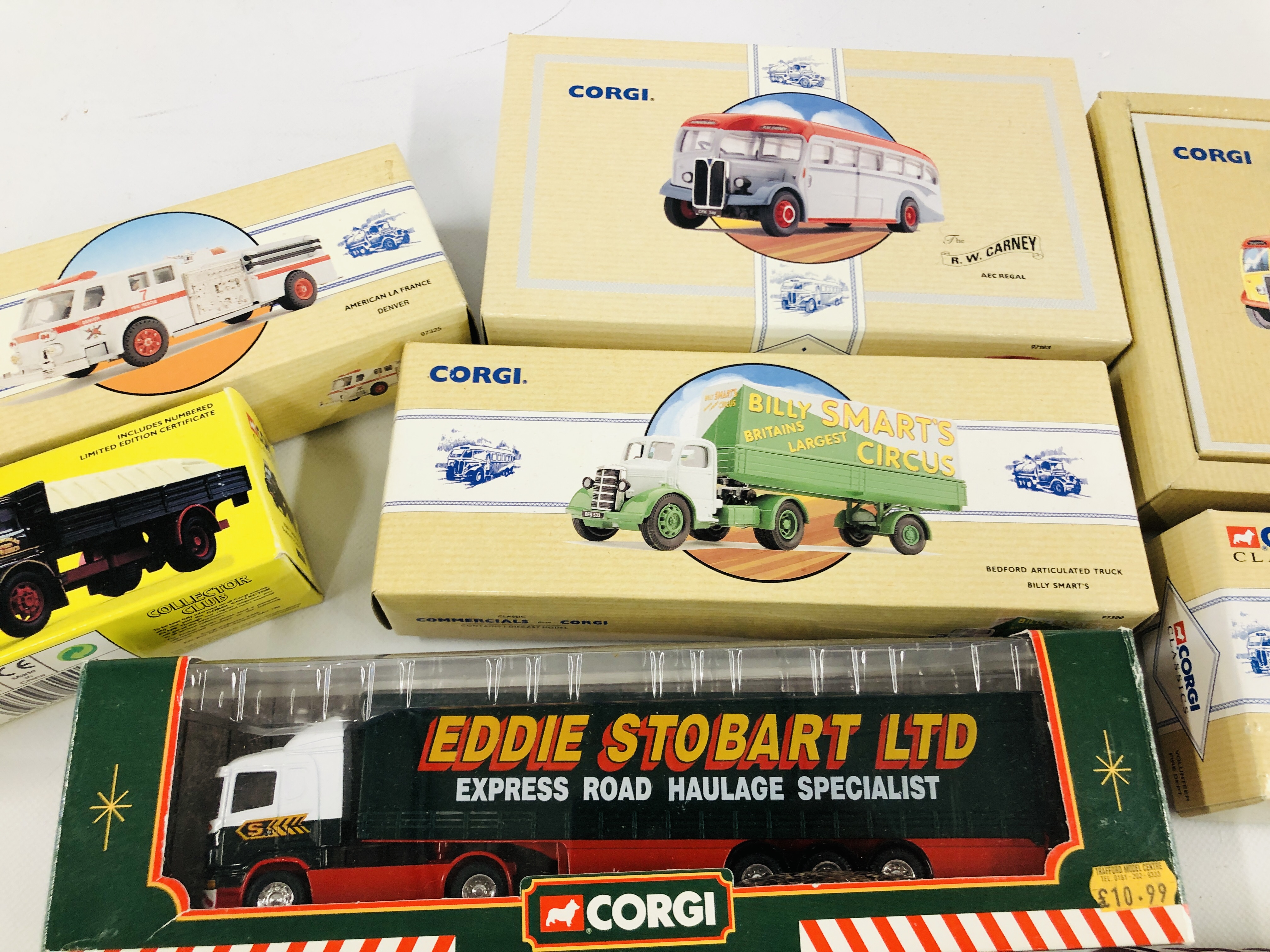 A FRUIT BOX CONTAINING BOXED LIMITED EDITION CORGI BUSSES, EDDIE STOBART LORRY ETC. - Image 5 of 6