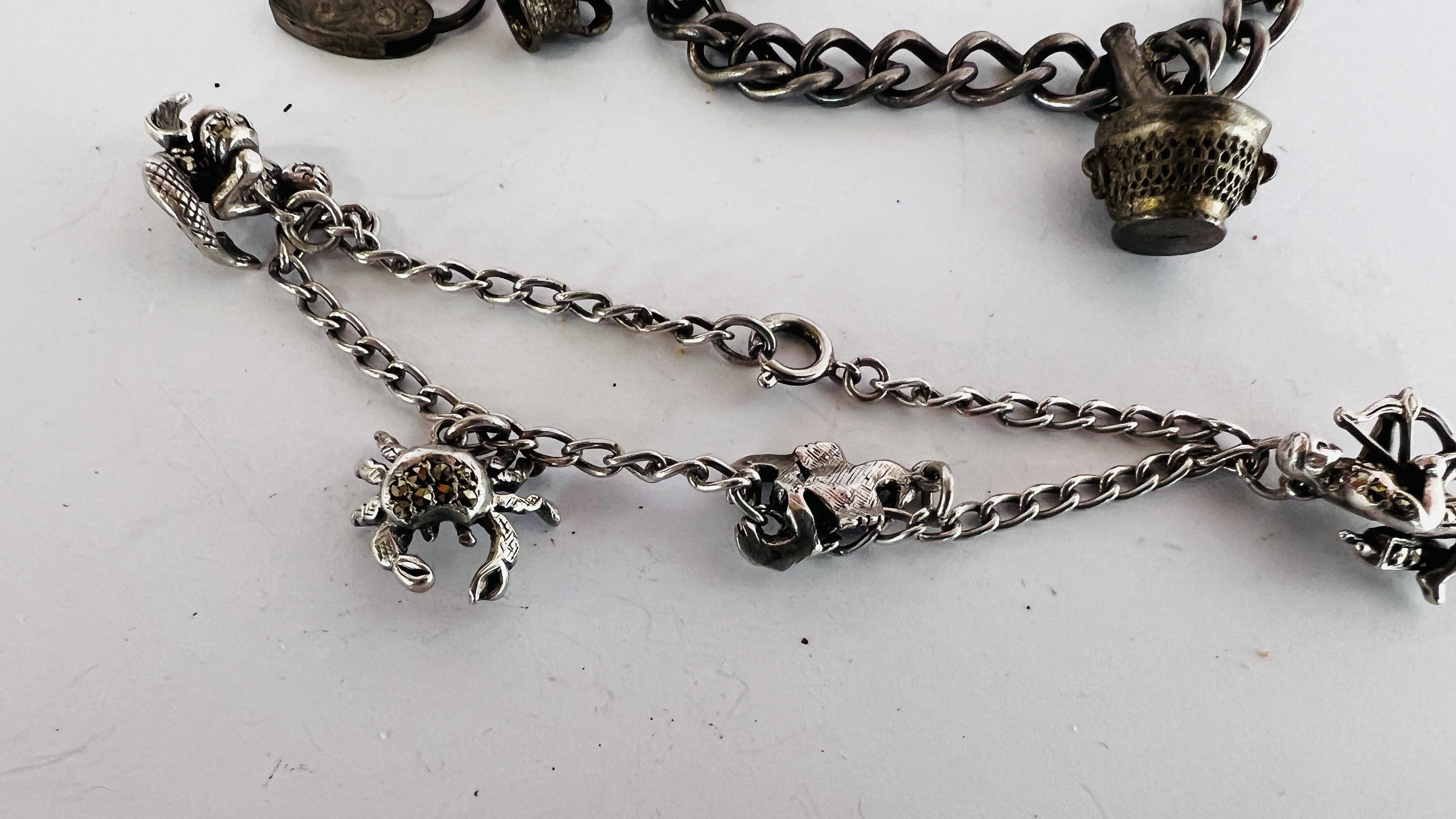 VINTAGE SILVER CHARM BRACELET WITH CHARMS - Image 3 of 6