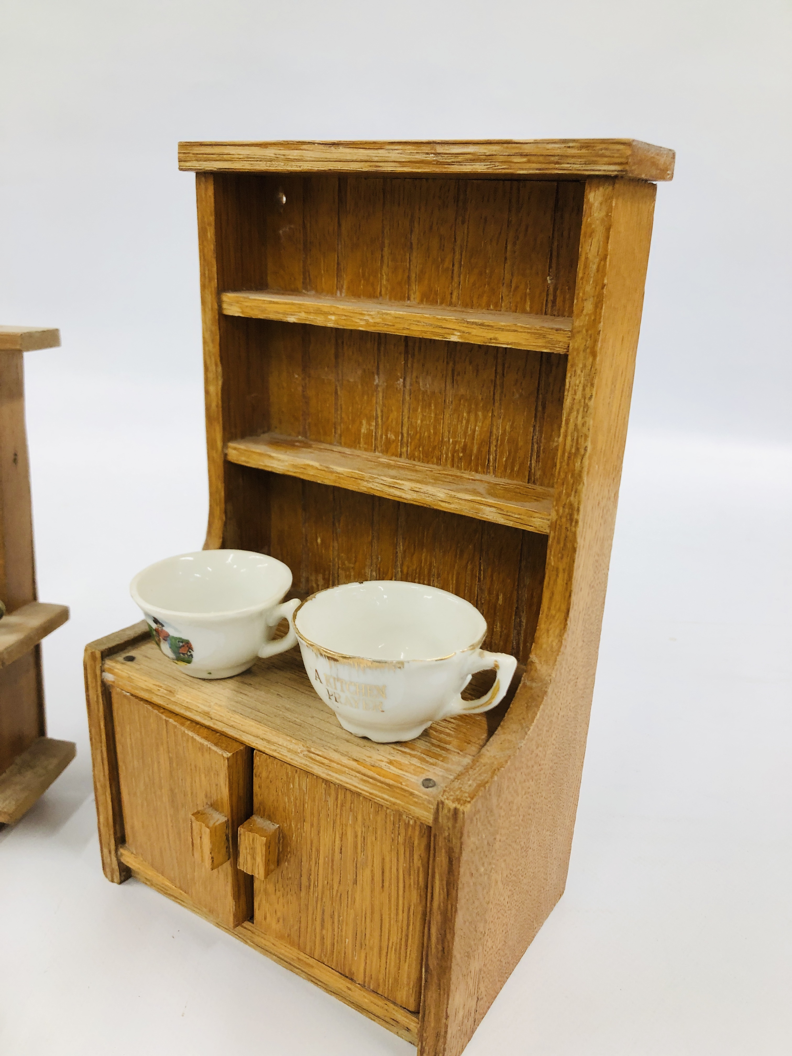 THREE MINIATURE DOLLS HOUSE DRESSERS ALONG WITH A COLLECTION OF MINIATURE COMPOSITE AND CHINA - Image 7 of 9