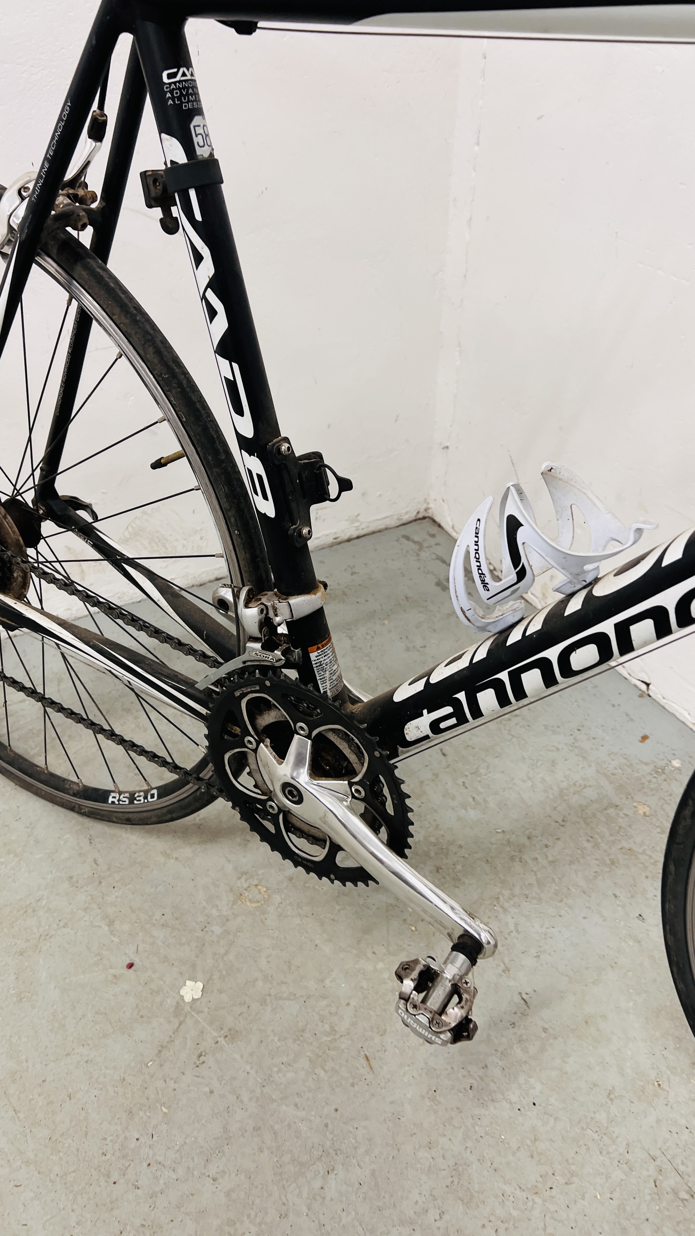 A GENTS CANNONDALE CAAD 8 RACING BIKE. - Image 11 of 11