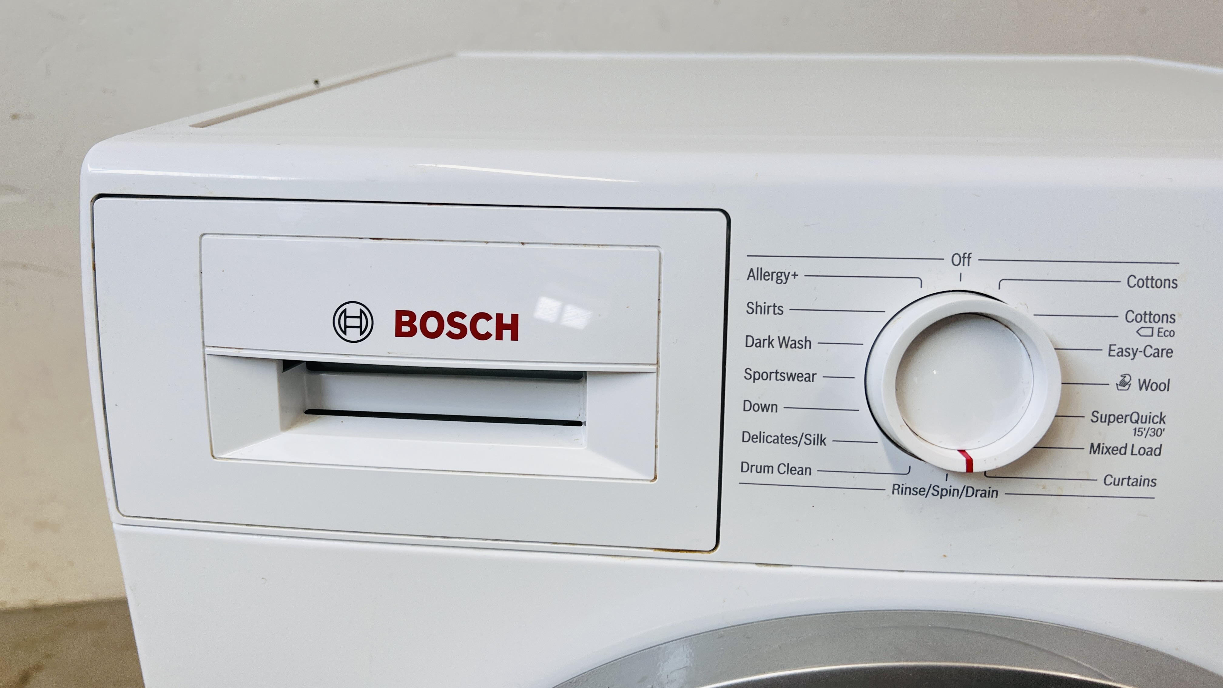 A BOSCH SERI 4 VARIOPERFECT ECO SILENCE DRIVE WASHING MACHINE - SOLD AS SEEN. - Image 3 of 10