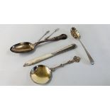 3 VARIOUS SILVER FRUIT SPOONS, GEORGIAN AND LATER, ALONG WITH CAKE KNIFE, SHEFFIELD ASSAY,