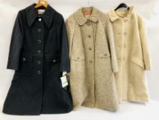 A PURE LLAMA WOOL LADIES COAT,