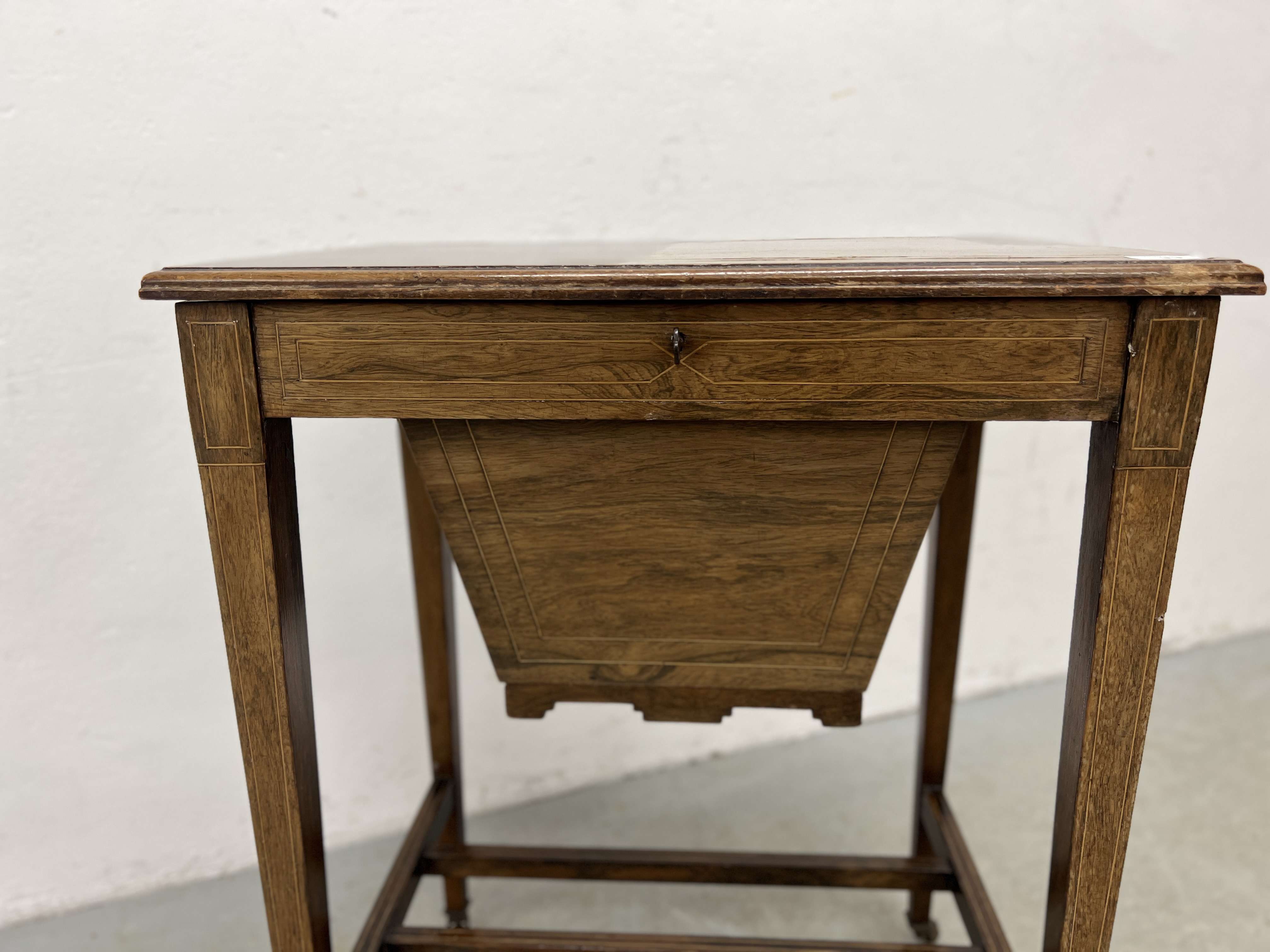 AN EDWARDIAN INLAID MAHOGANY WORK TABLE - W 56CM X D 41CM X 73CM. - Image 2 of 10