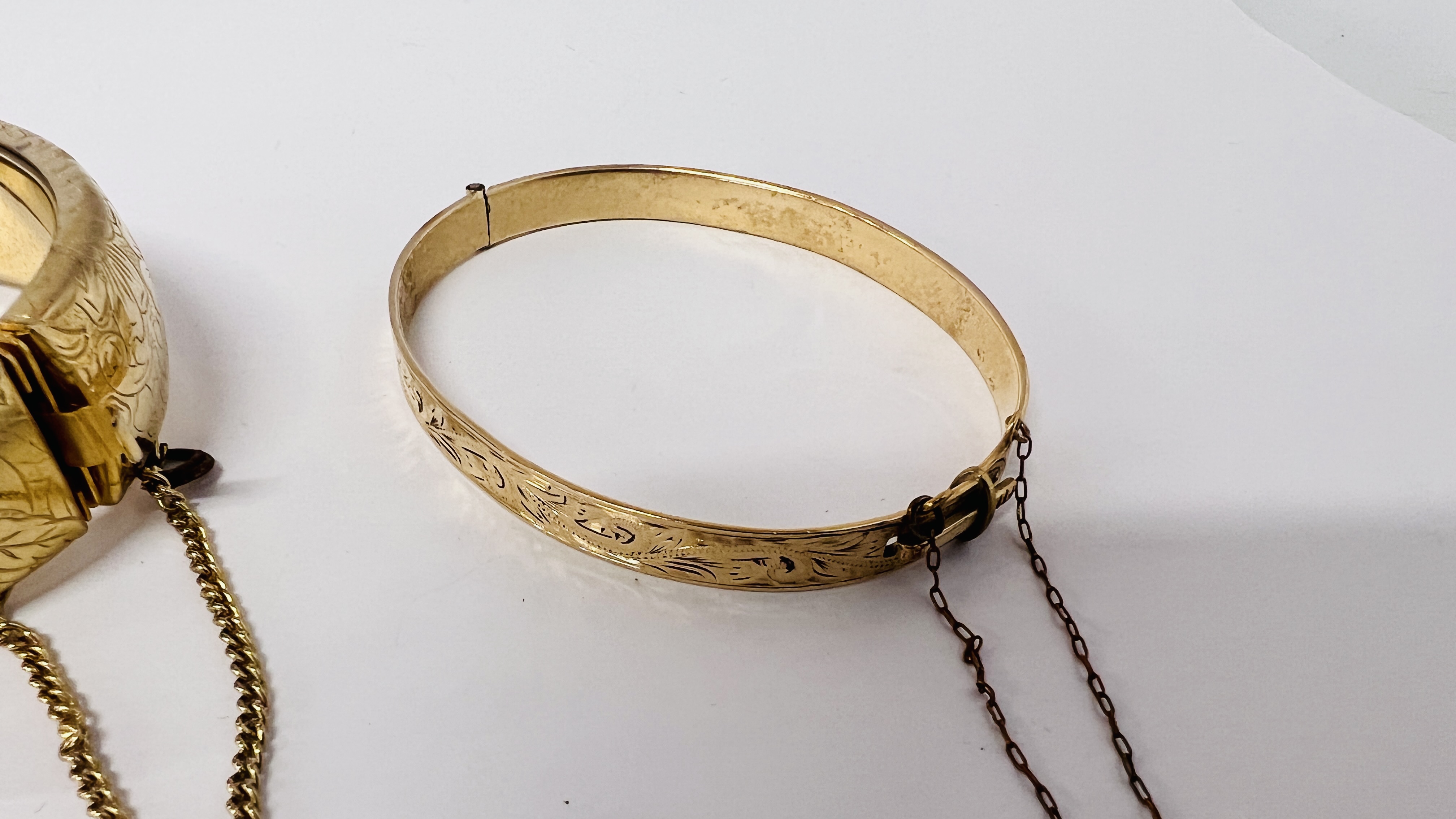 TWO GOLD TONE HINGED BANGLES. - Image 4 of 9