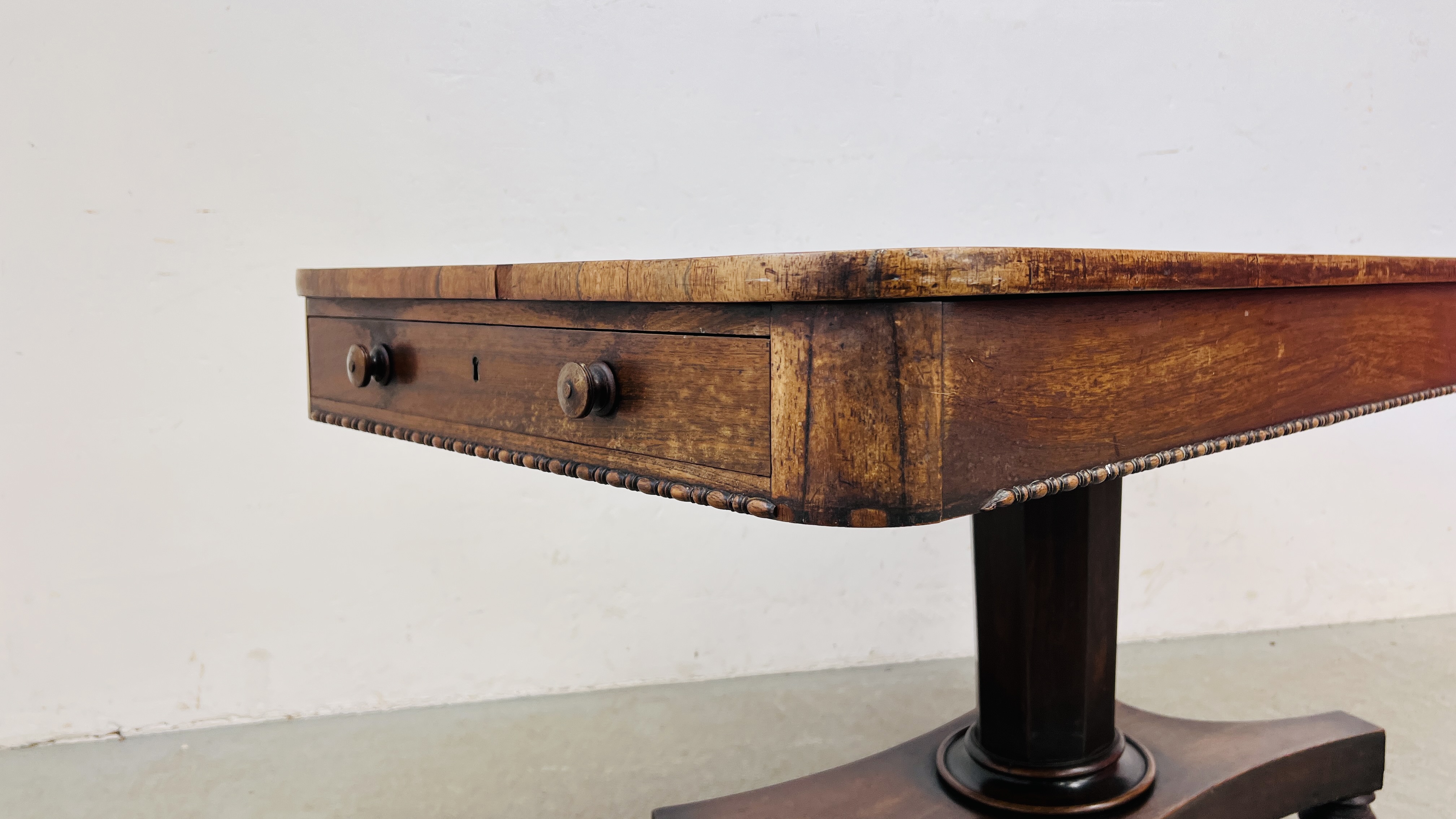 A REGENCY MAHOGANY OCCASIONAL TABLE ON PLATFORM BASE - W 141CM X D 70CM X H 72CM. - Image 10 of 11