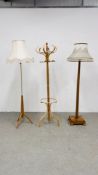 A RETRO BEECH WOOD TRIPOD FOOTED STANDARD LAMP WITH SHADE - WIRE REMOVED - DECO STYLE STANDARD LAMP