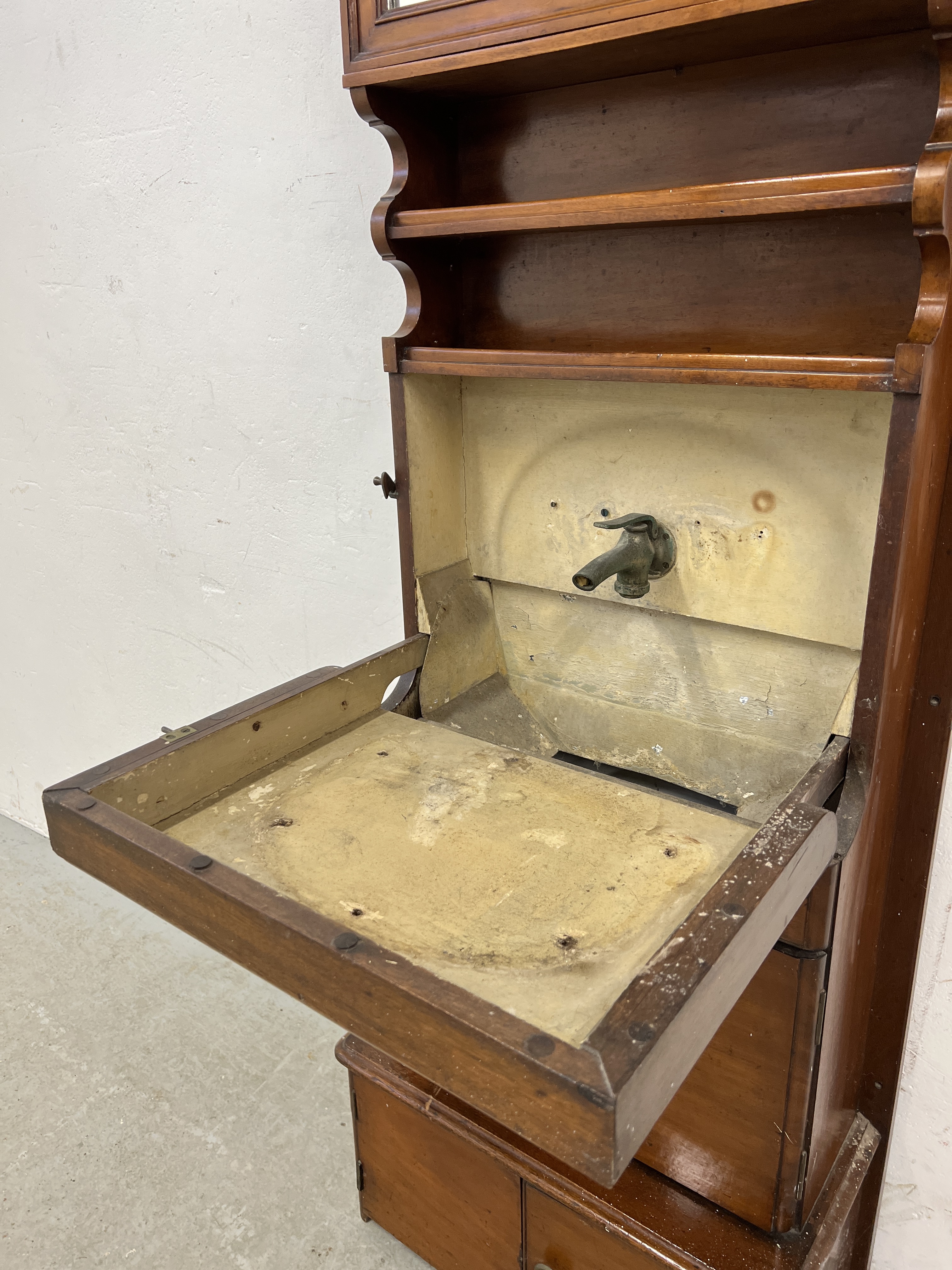 A VICTORIAN MAHOGANY SHIP'S WASH STAND WITH MIRRORED DOOR ABOVE - W 54CM X D 29CM X H 164CM. - Image 5 of 9