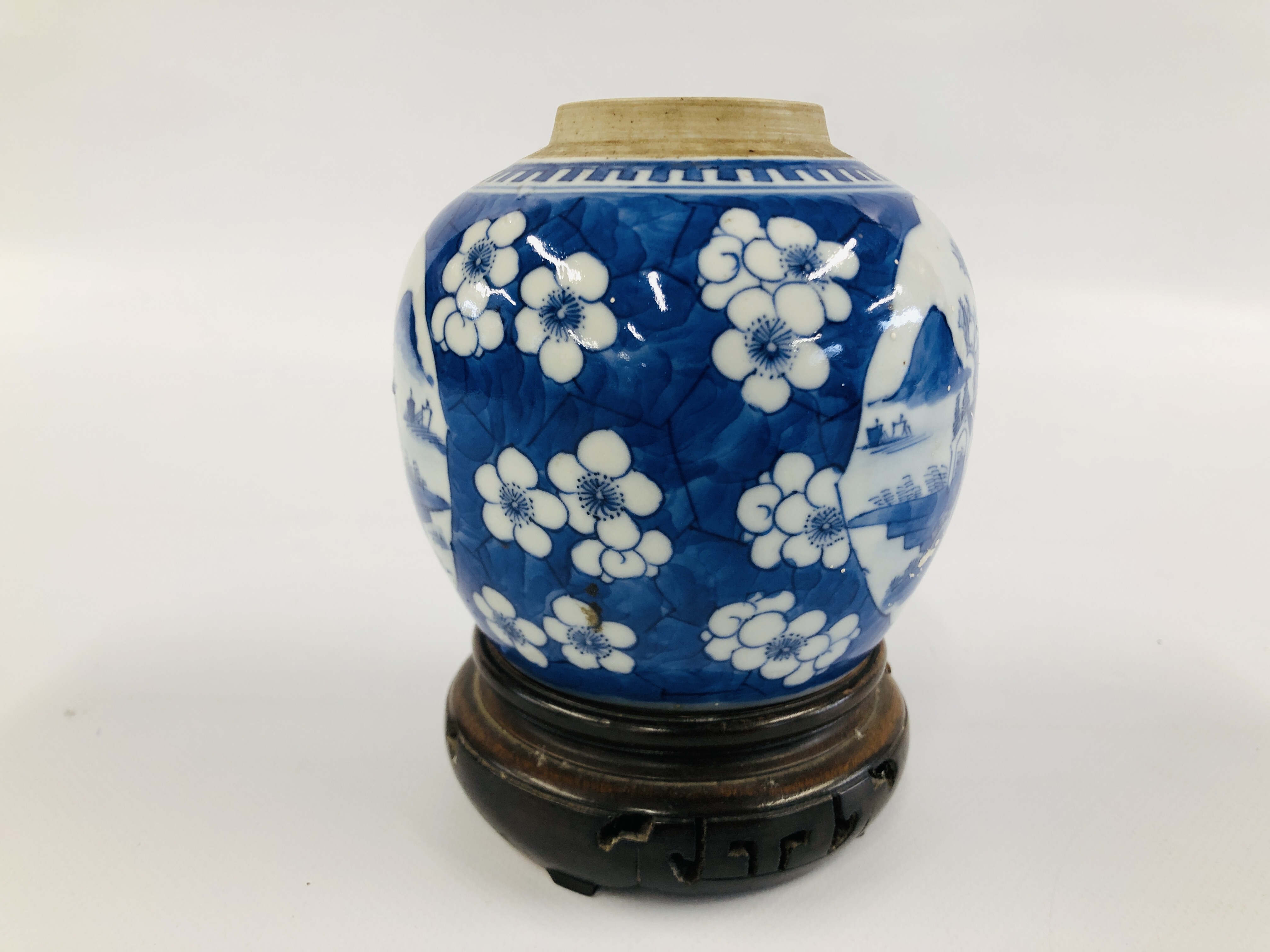 A ORIENTAL BLUE AND WHITE GINGER JAR AND STAND ALONG WITH A JAPANESE BUDDA FIGURE. - Image 6 of 10