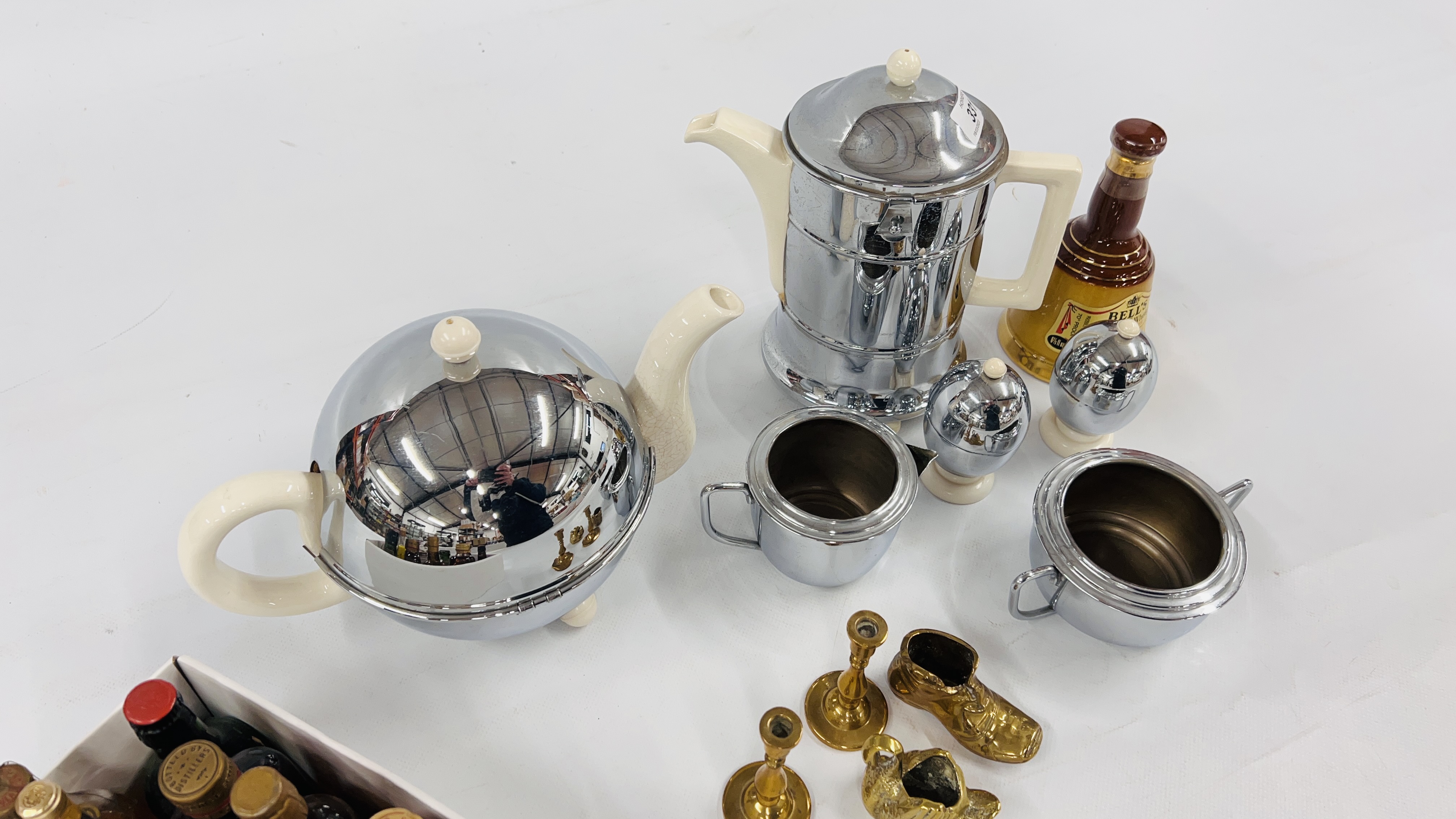 ART DECO TEA SET INCLUDING TEA POT, COFFEE POT, EGG CUPS, COLLECTION OF SPIRIT MINIATURES, - Image 6 of 6