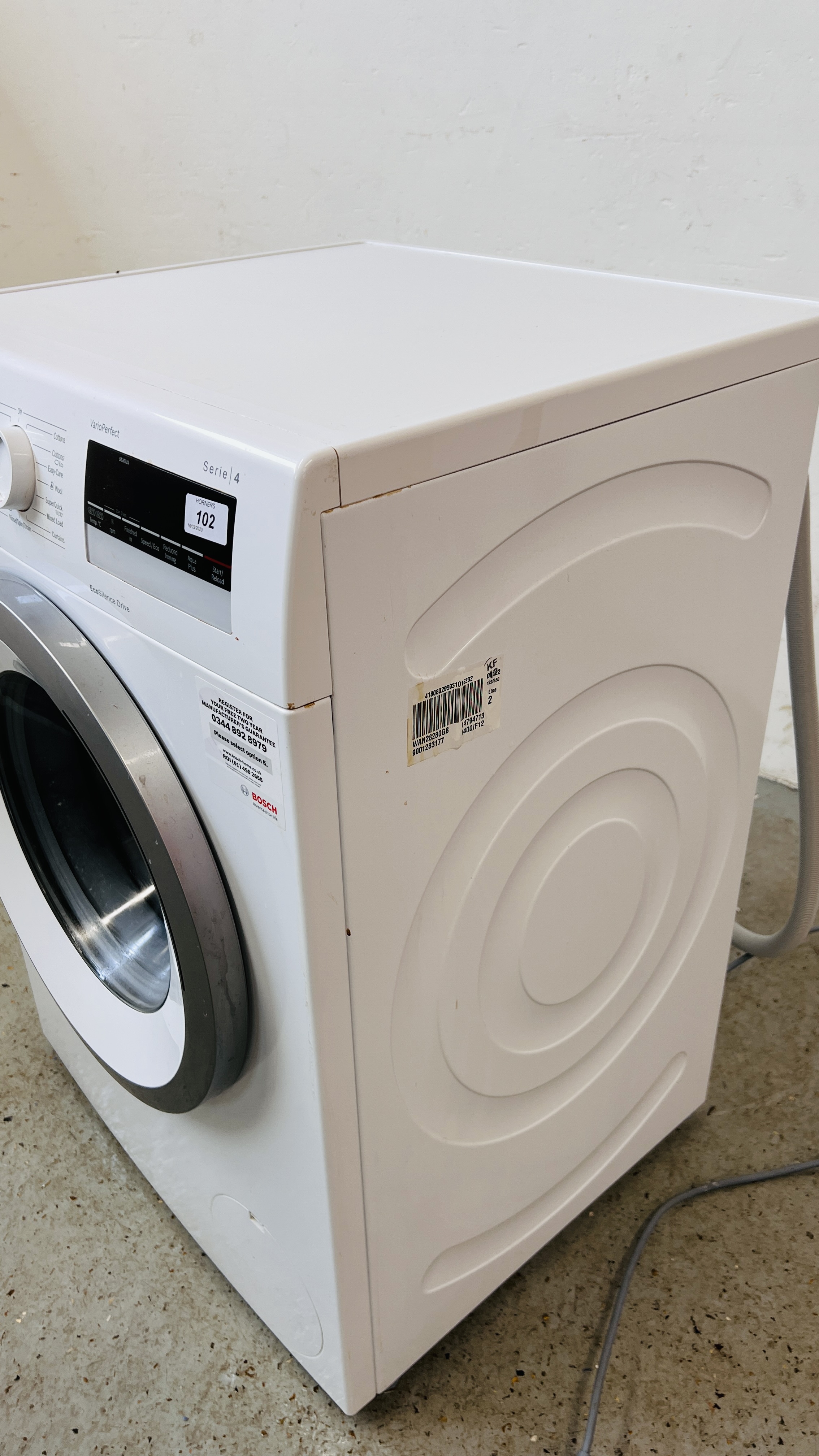 A BOSCH SERI 4 VARIOPERFECT ECO SILENCE DRIVE WASHING MACHINE - SOLD AS SEEN. - Image 5 of 10
