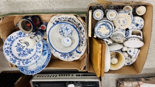 AN EXTENSIVE GROUP OF ASSORTED BLUE AND WHITE SUNDRY CHINA TO INCLUDE EMPIRE WARE CHAMBER POT,