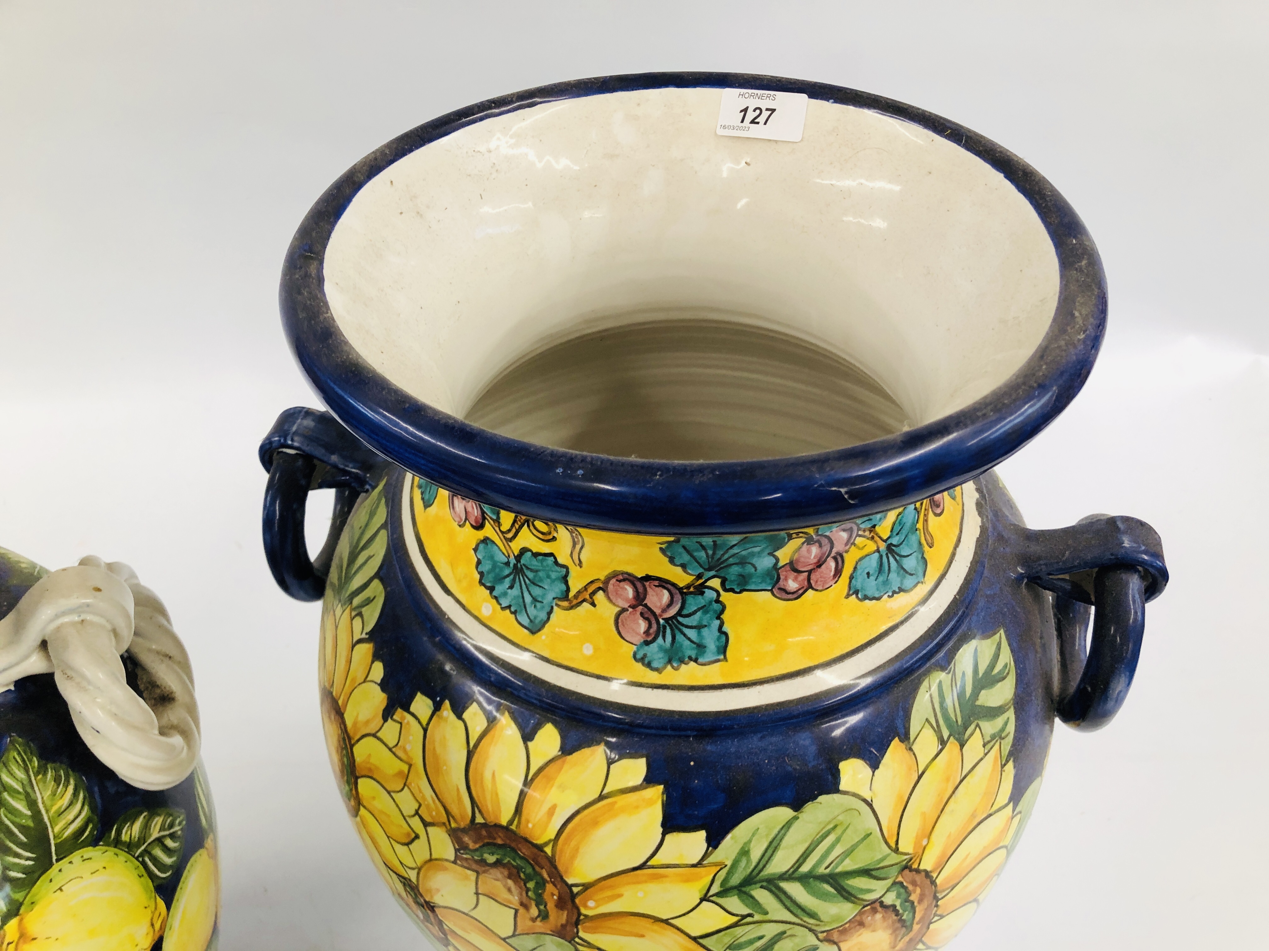 TWO LARGE CONTINENTAL GLAZED VASES ONE DECORATED WITH SUNFLOWERS, H 55.5CM THE OTHER LEMONS, H 56CM. - Image 3 of 9