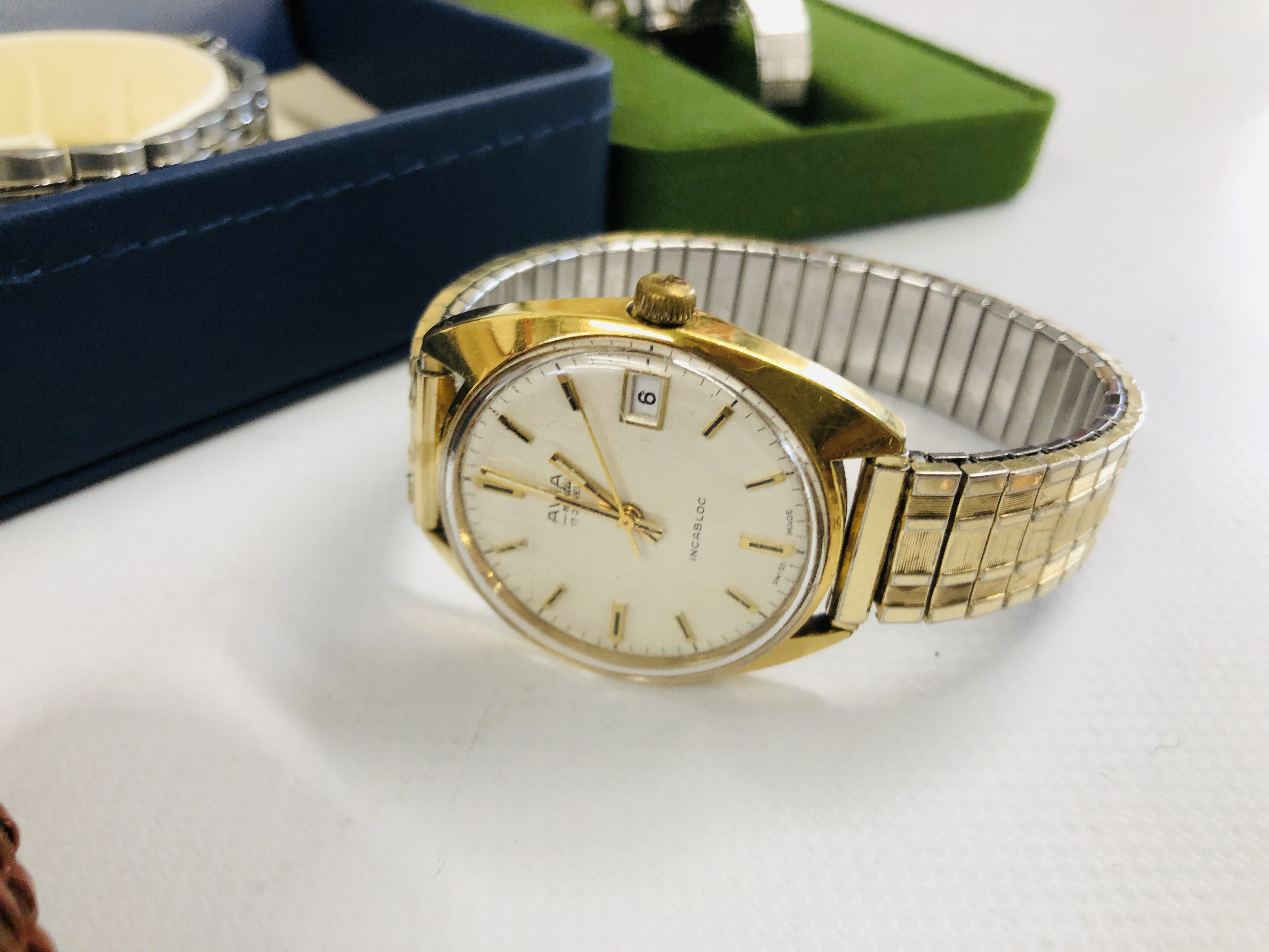 A BOXED LADIES CITIZEN ECODRIVE BRACELET WATCH, A LADIES SEIKO BRACELET WATCH WITH PRESENTATION BOX, - Image 8 of 8