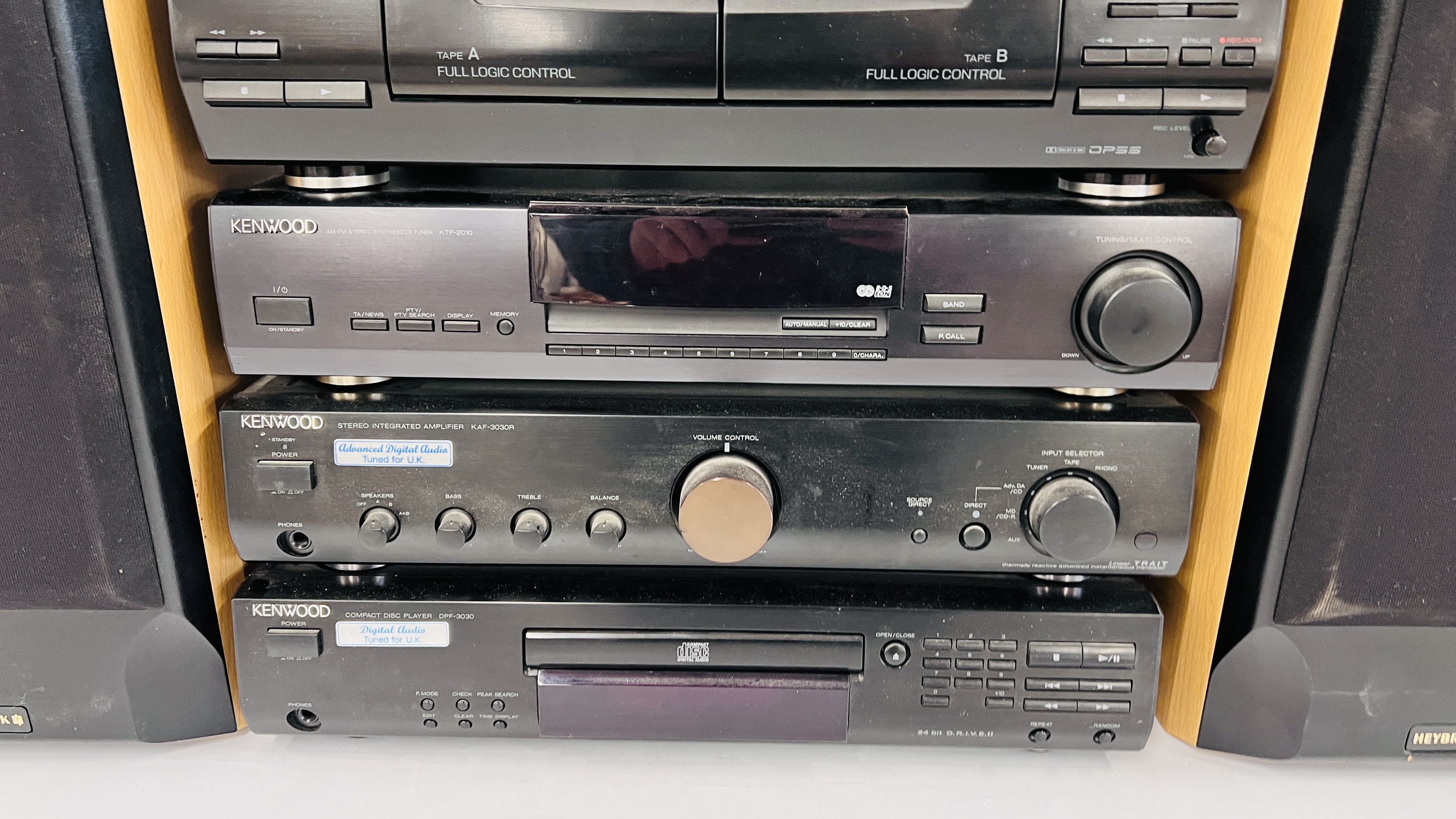 A KENWOOD 5 PIECE HI-FI SYSTEM COMPRISING OF STEREO, DOUBLE CASSETTE DECK KXF-W1030, - Image 3 of 9