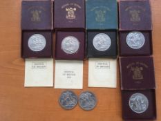 BOX WITH 1951 CROWNS (7), 1977 SILVER JUBILEE SILVER PROOF CROWNS (3), MODERN £5 CROWNS (13) ETC.