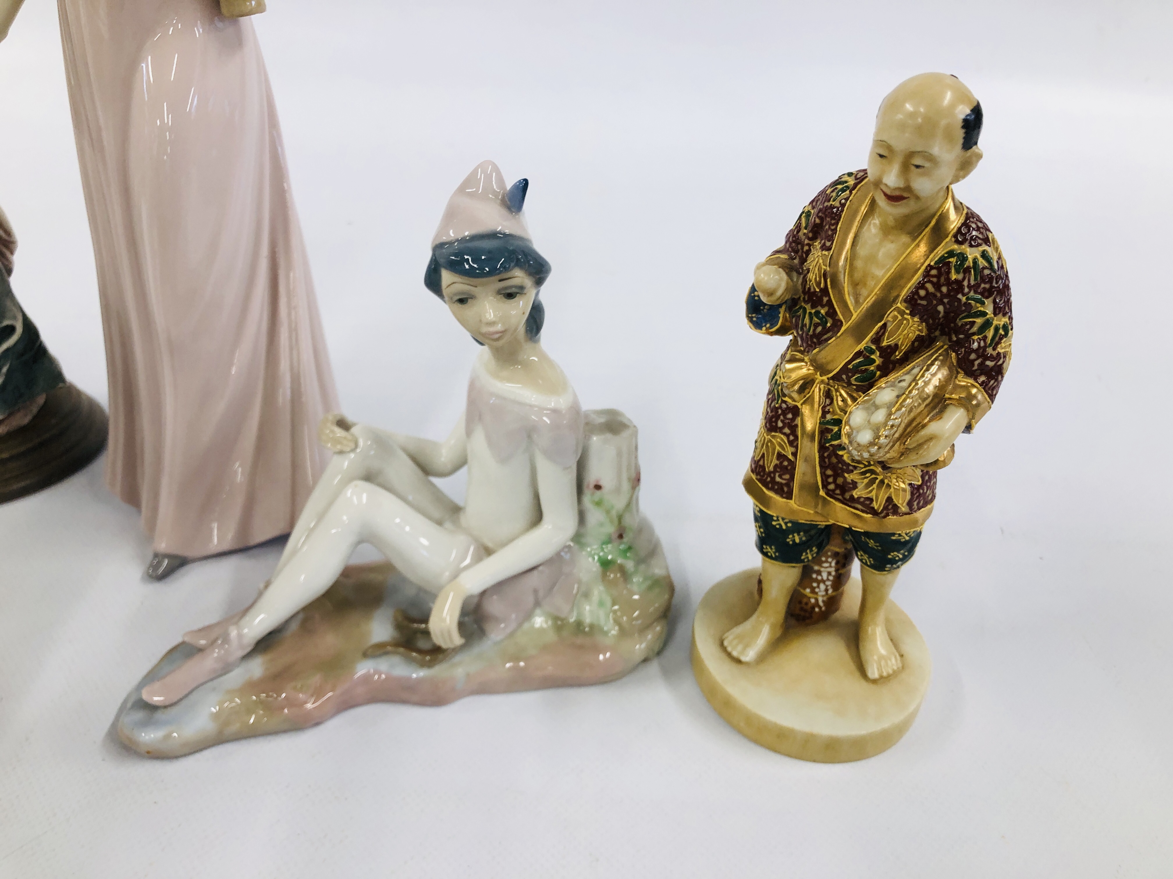 A GROUP OF SEVEN FIGURINES TO INCLUDE LLADRO PETER PAN (PIPE MUSING), NAO DANCING CHILD, - Image 2 of 10