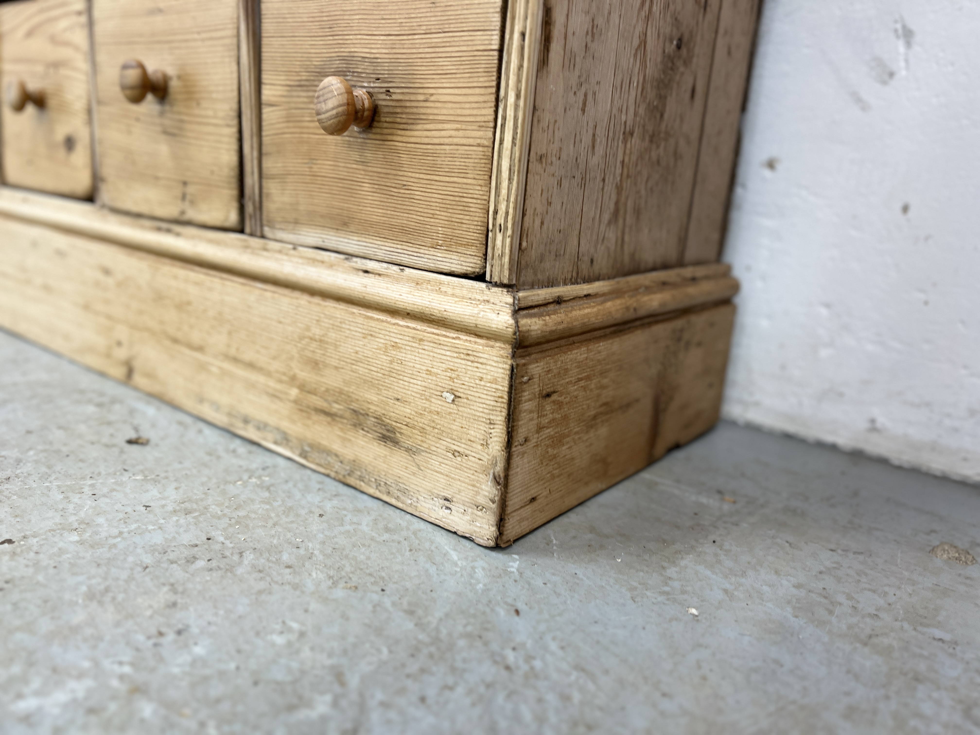 AN ANTIQUE PINE 40 DRAWER APOTHECARY / HABERDASHERY SHOP FITMENT - W 135CM X D 25CM X H 83CM. - Image 14 of 14