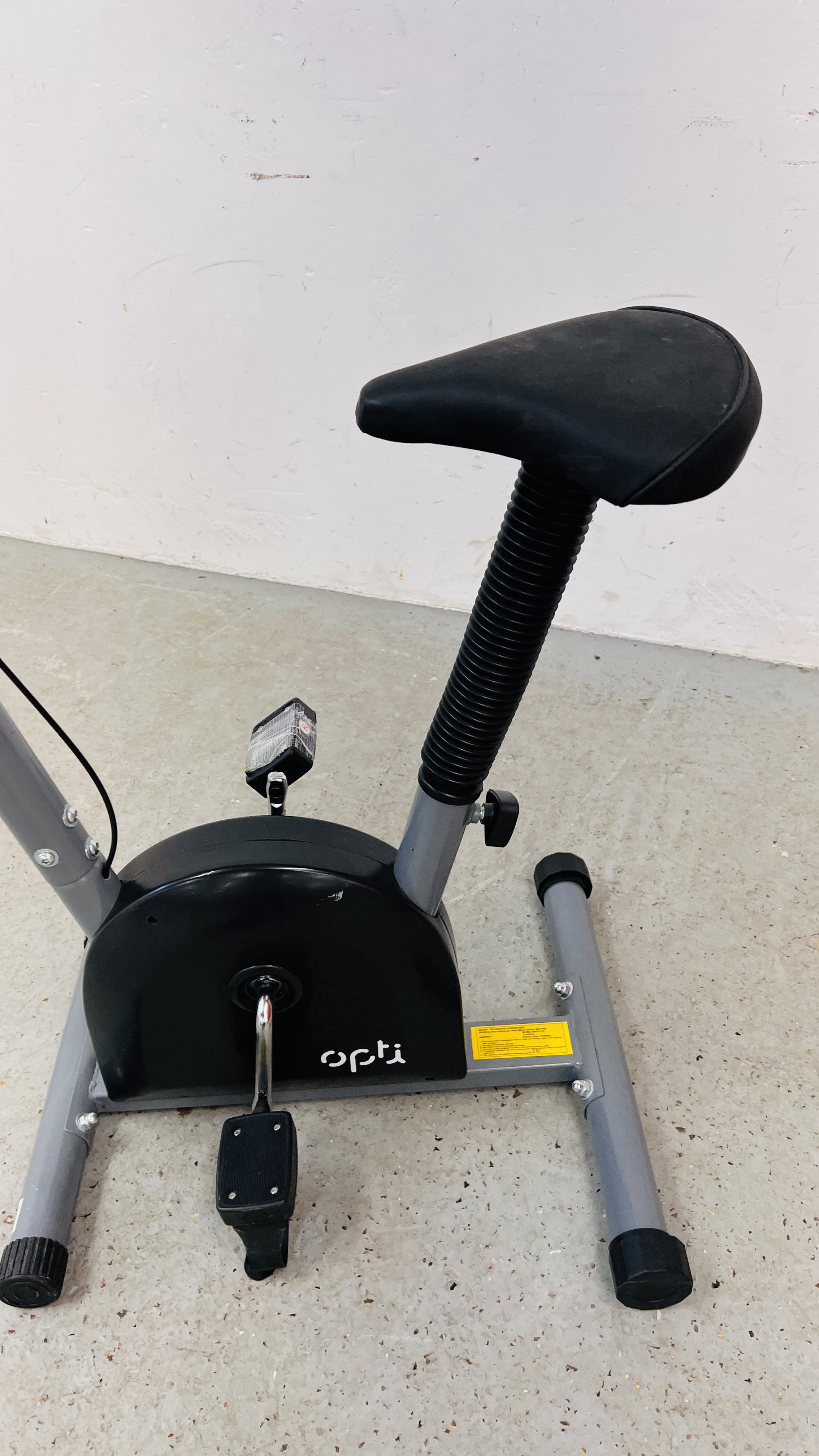 AN OPTI EXERCISE BIKE - SOLD AS SEEN - Image 4 of 5
