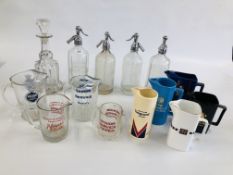 A COLLECTION OF BREWERIANA TO INCLUDE ADVERTISING BAR JUGS - "SENIOR SERVICE", "PLAYERS PLEASE",