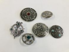 SELECTION OF 6 SCOTTISH SHIELD BROOCHES.