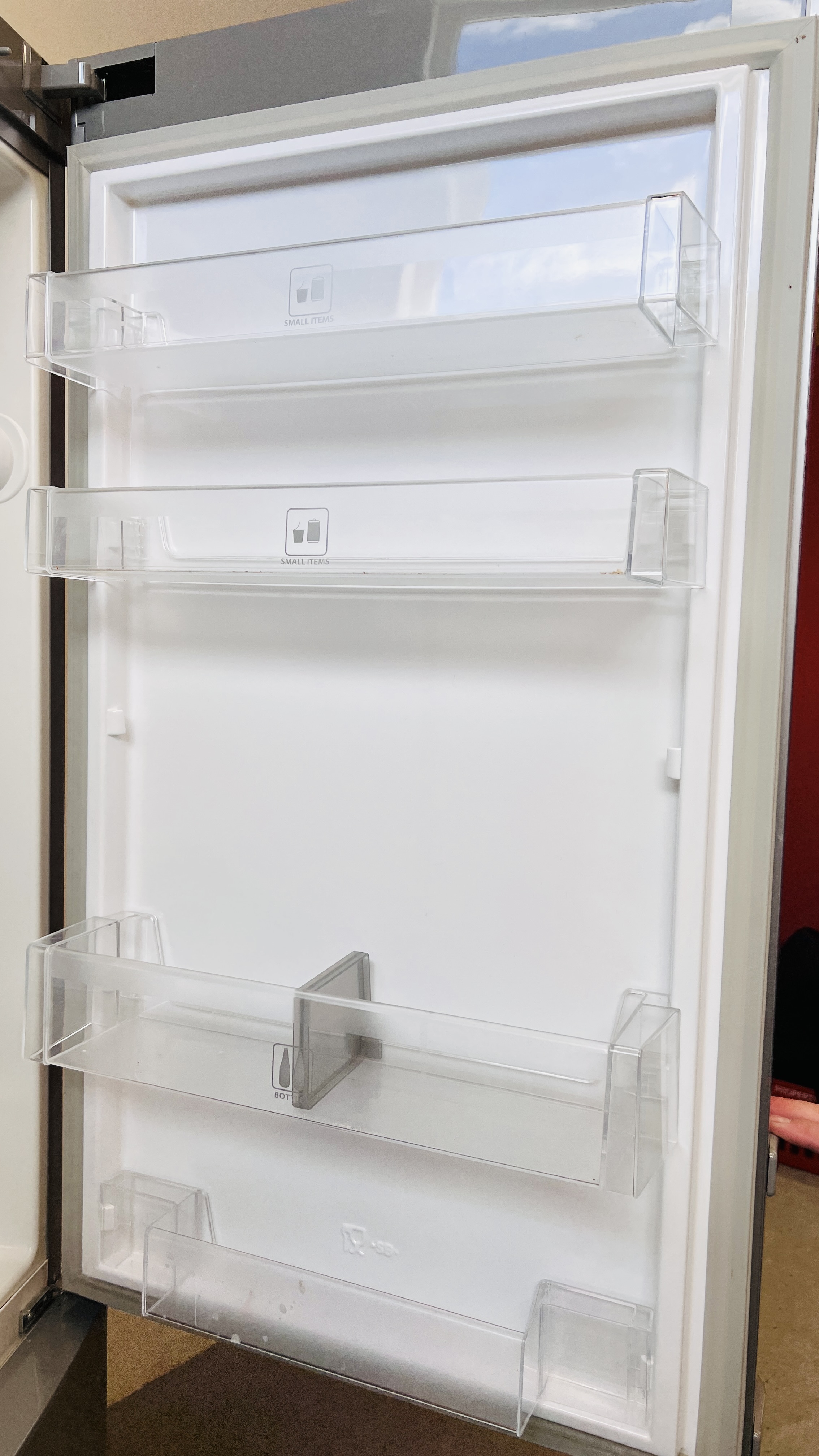 WHIRLPOOL 6th SENSE A++ CLASS NO FROST FRIDGE FREEZER - SOLD AS SEEN. - Image 10 of 10