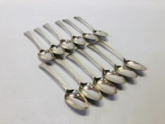 12 GEORGE III OLD ENGLISH PATTERN SILVER SERVING SPOONS (790g)