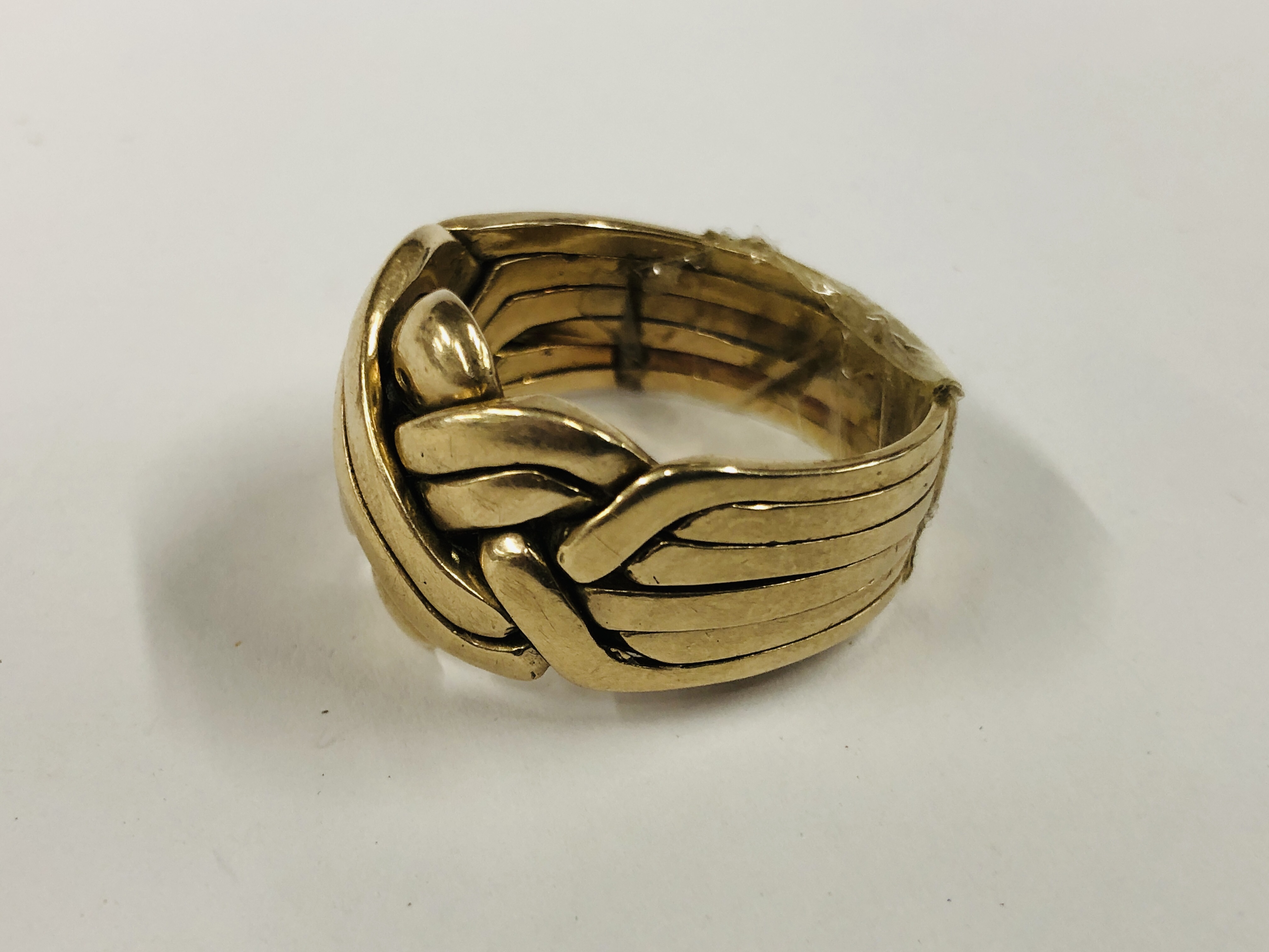 A 9CT GOLD PUZZLE RING. - Image 7 of 10