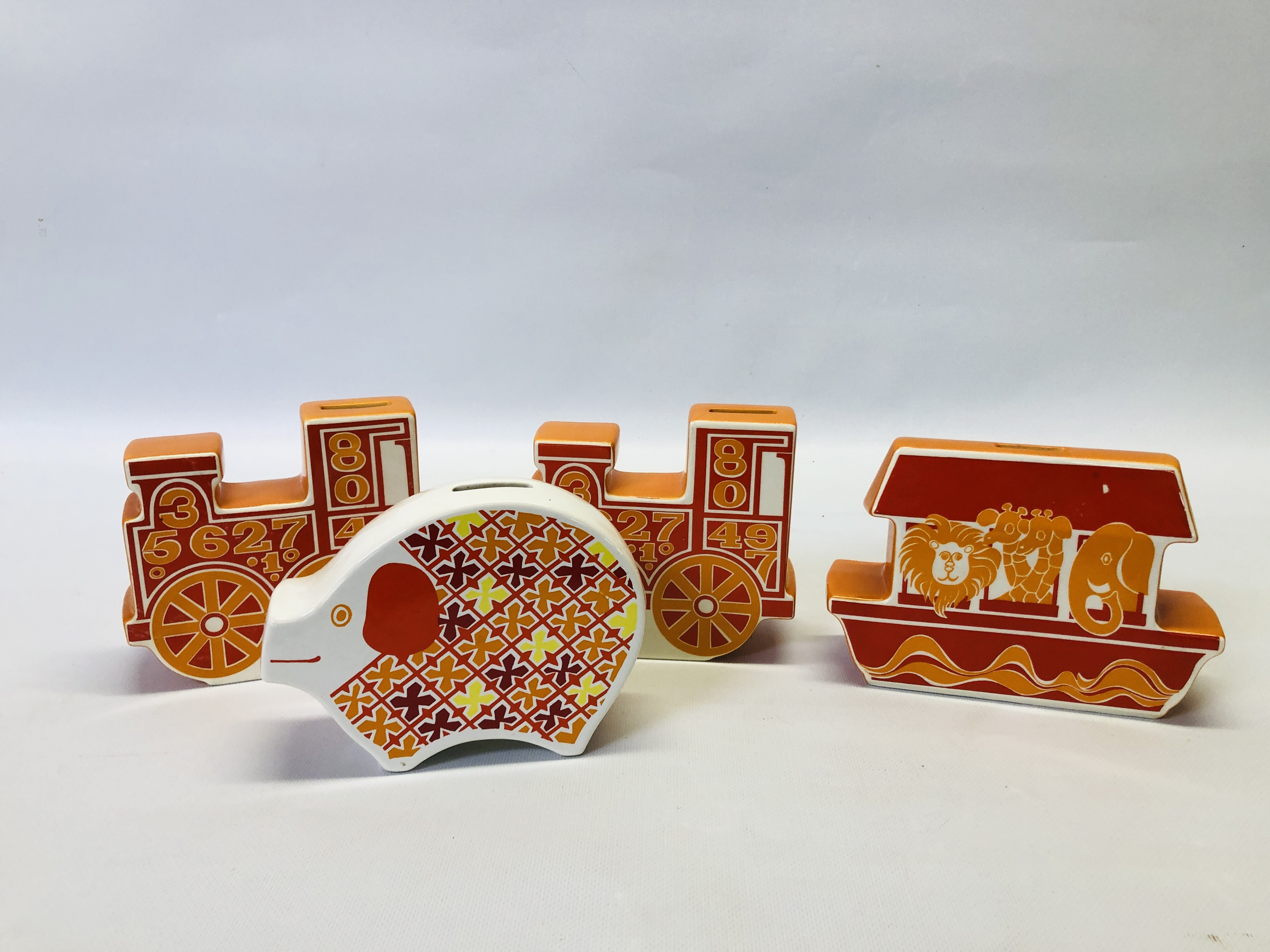 A GROUP OF 4 MID CENTURY CARLTON WARE CERAMIC MONEY BOXES.