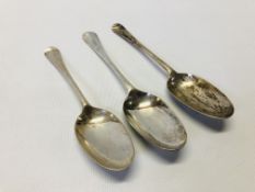 3 MID-C18TH HANOVERIAN PATTERN RAT-TAIL SILVER SERVING SPOONS (170g)