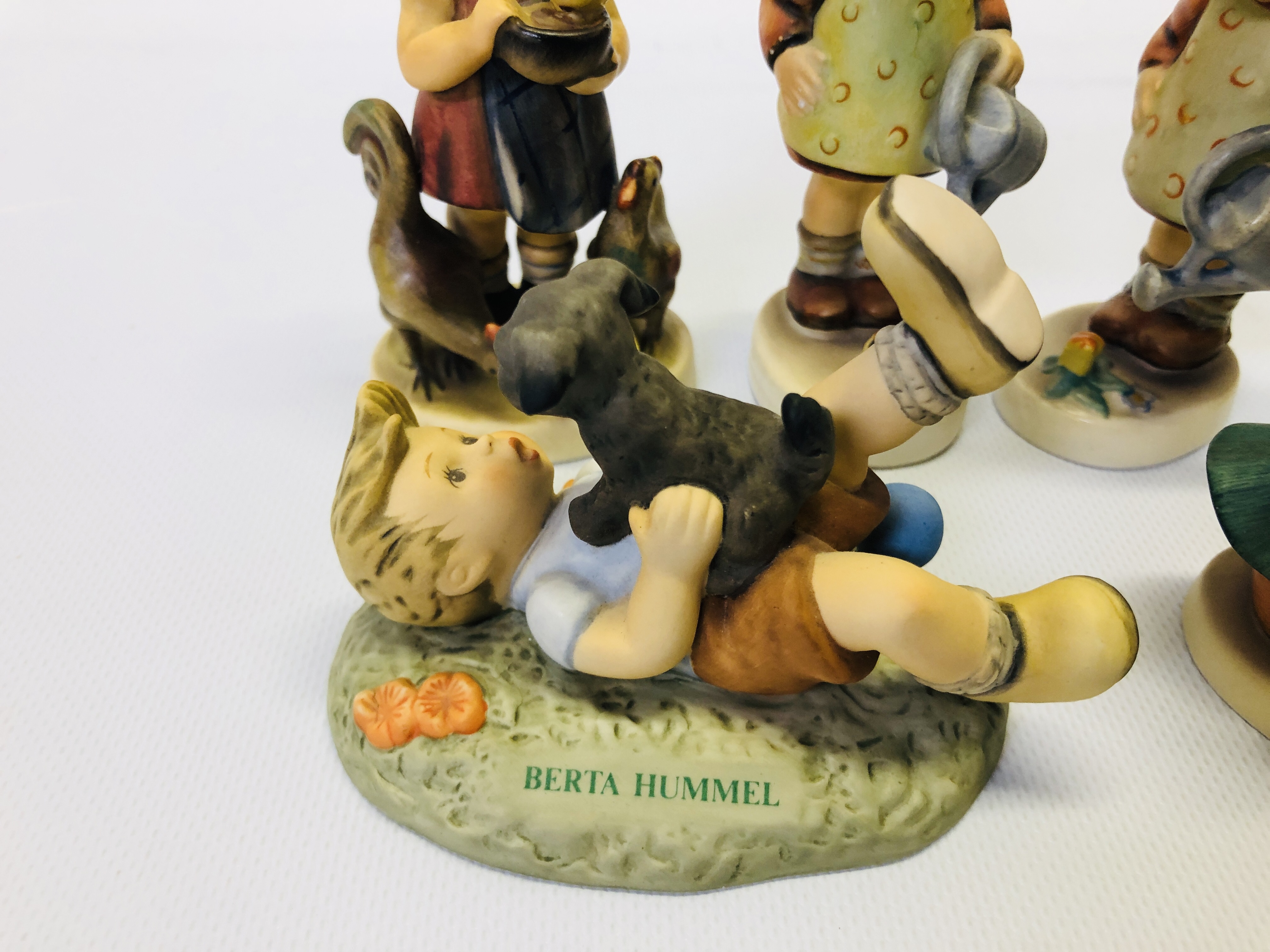 A GROUP OF 6 ASSORTED "GOEBEL" CABINET ORNAMENTS TO INCLUDE "PALS BH 4" ETC. - Image 2 of 9