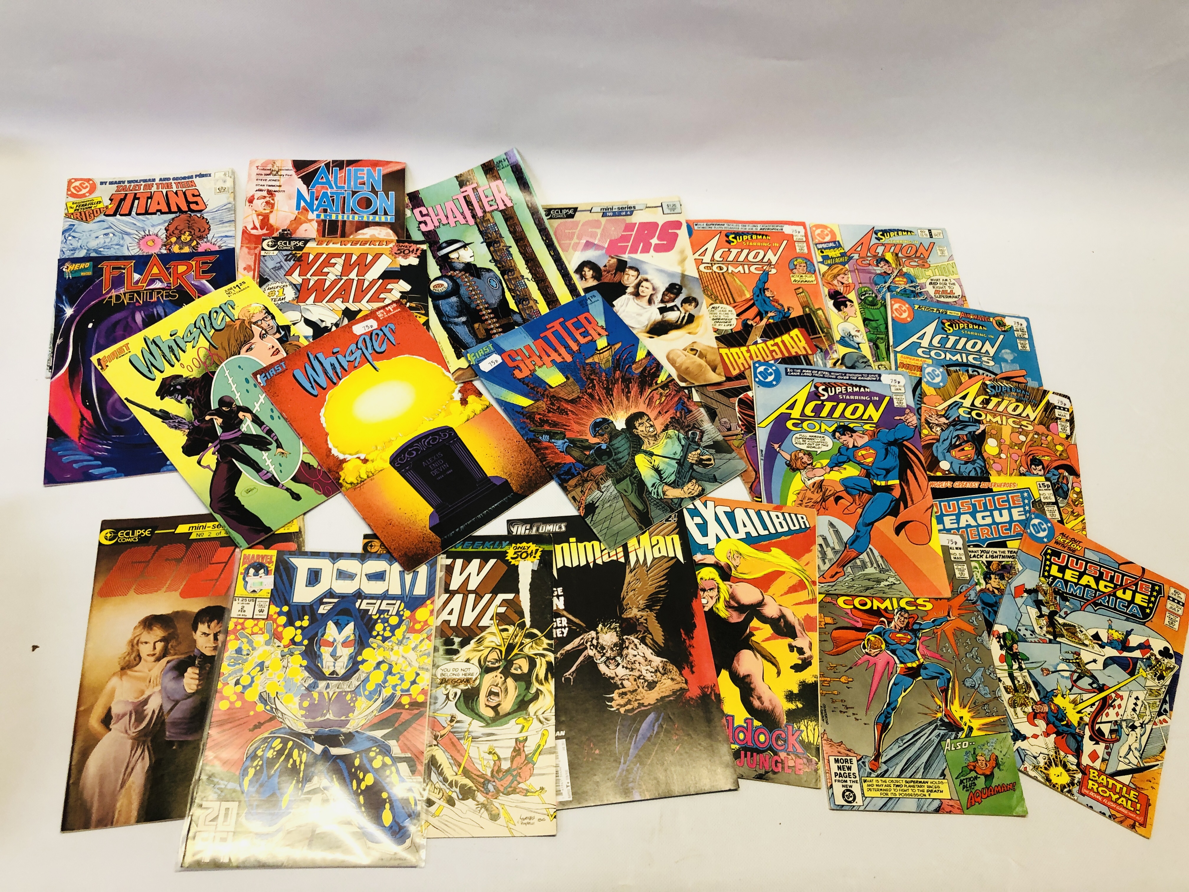 A QUANTITY VINTAGE AMERICAN AND BRITISH MARVEL COMICS FROM 1970'S TO 1990'S INCLUDING CD'S, - Image 3 of 6