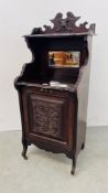 AN ORNATE VICTORIAN COMPACTUM WITH MIRRORED UPSTAND