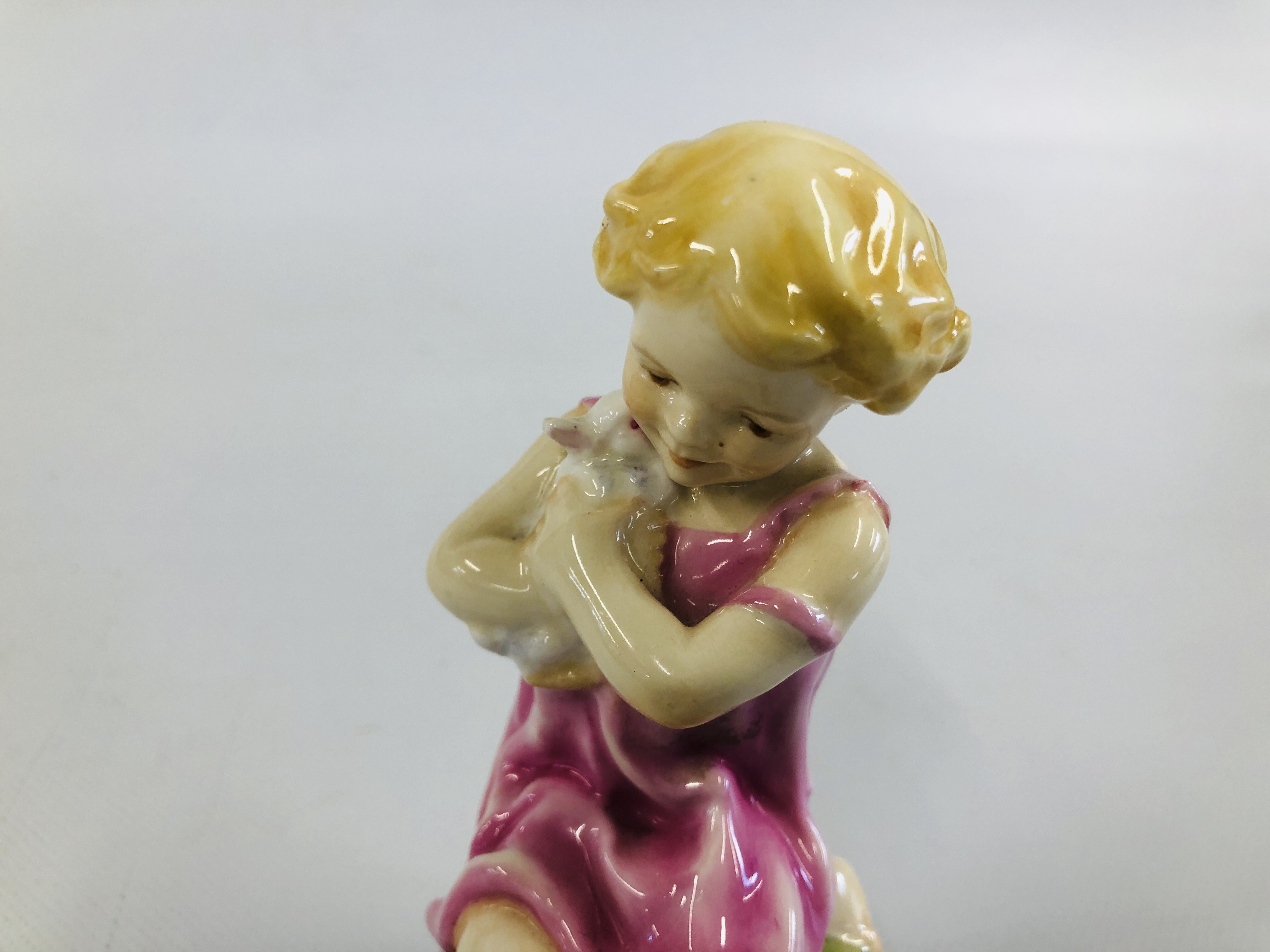 A ROYAL WORCESTER FIGURE OF A GIRL WITH RABBITS MY FAVOURITE MODELLED BY F.G. - Image 2 of 6