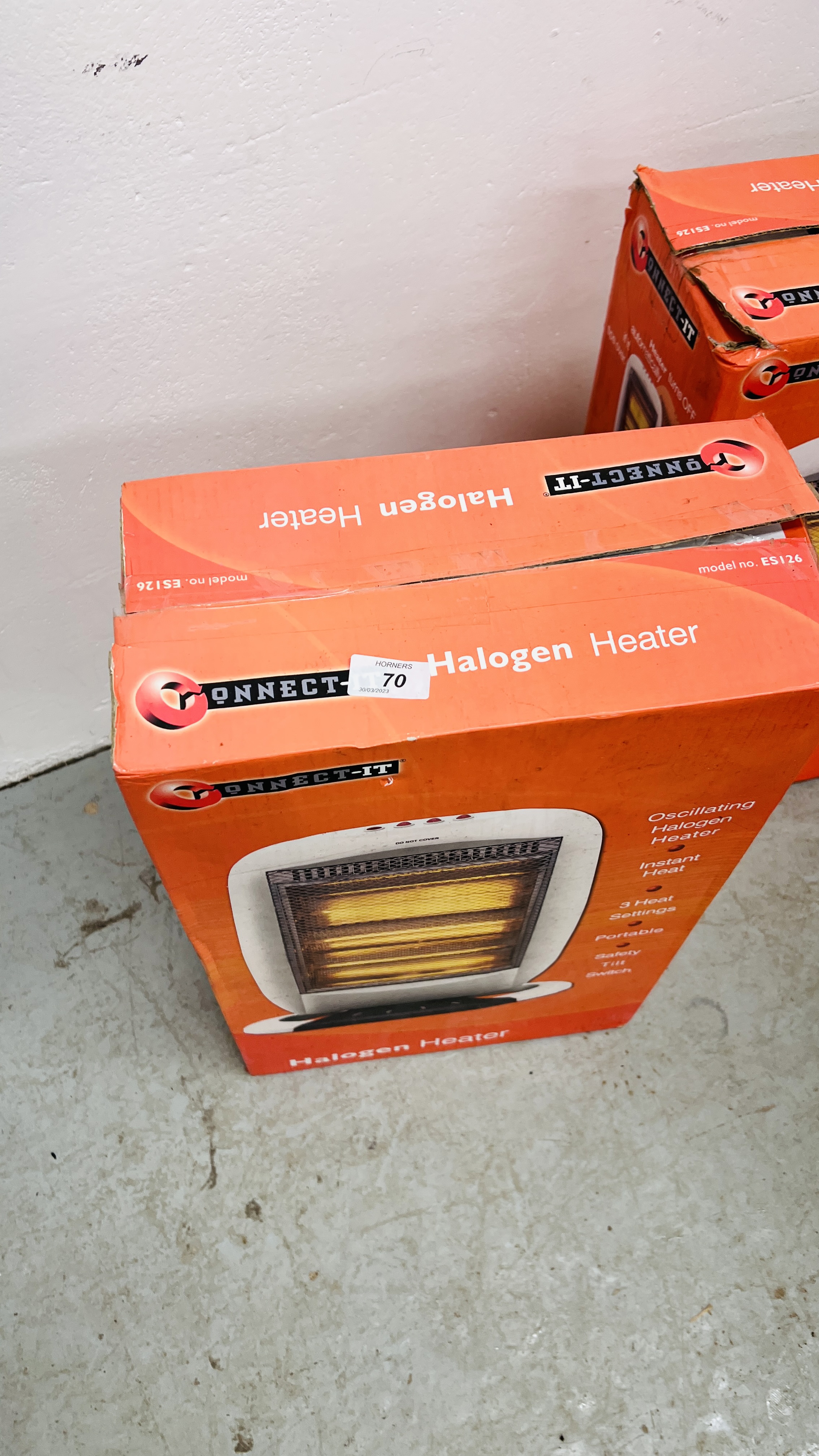 TWO BOXED CONNECT-IT HALOGEN HEATERS - SOLD AS SEEN. - Image 3 of 5