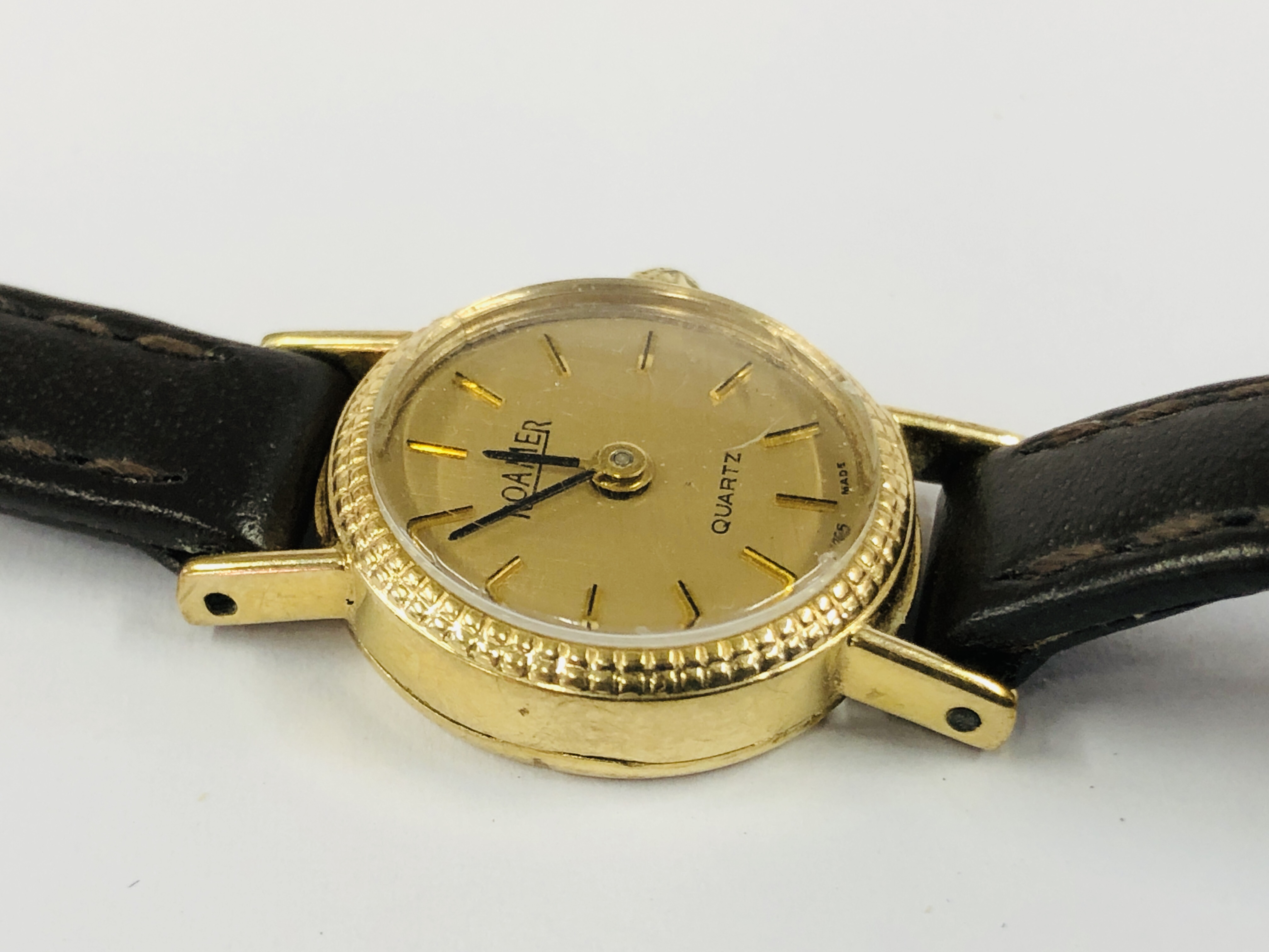 LADIES ROAMER 9CT GOLD CASED WRIST WATCH ON A BROWN LEATHER STRAP. - Image 6 of 12