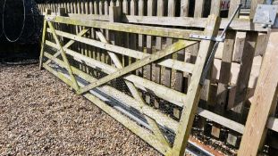 FIVE BAR 336CM FIELD GATE AND 8 INCH X 8 INCH 8FT WOODEN POST COMPLETE WITH HINGES.