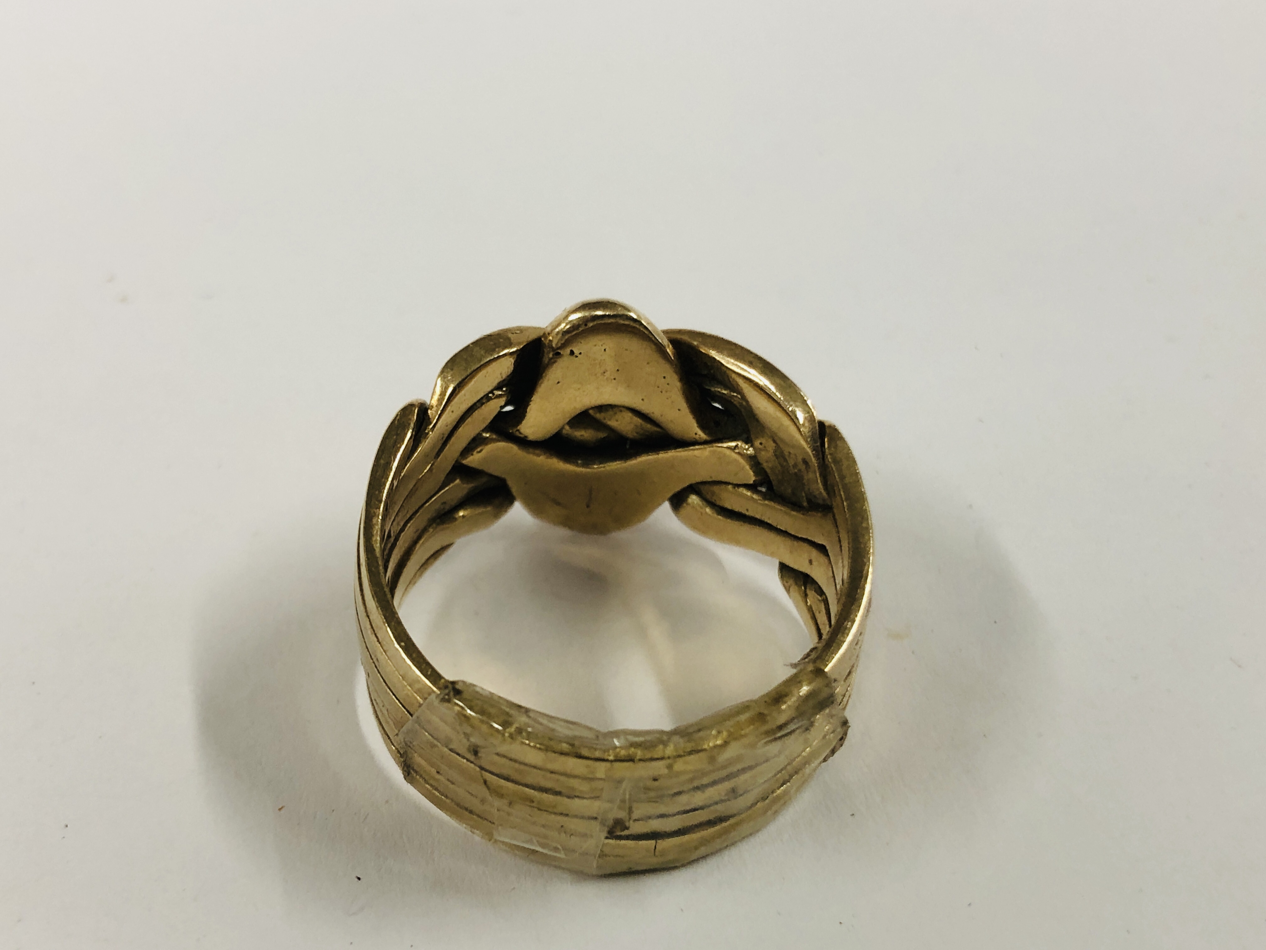 A 9CT GOLD PUZZLE RING. - Image 6 of 10