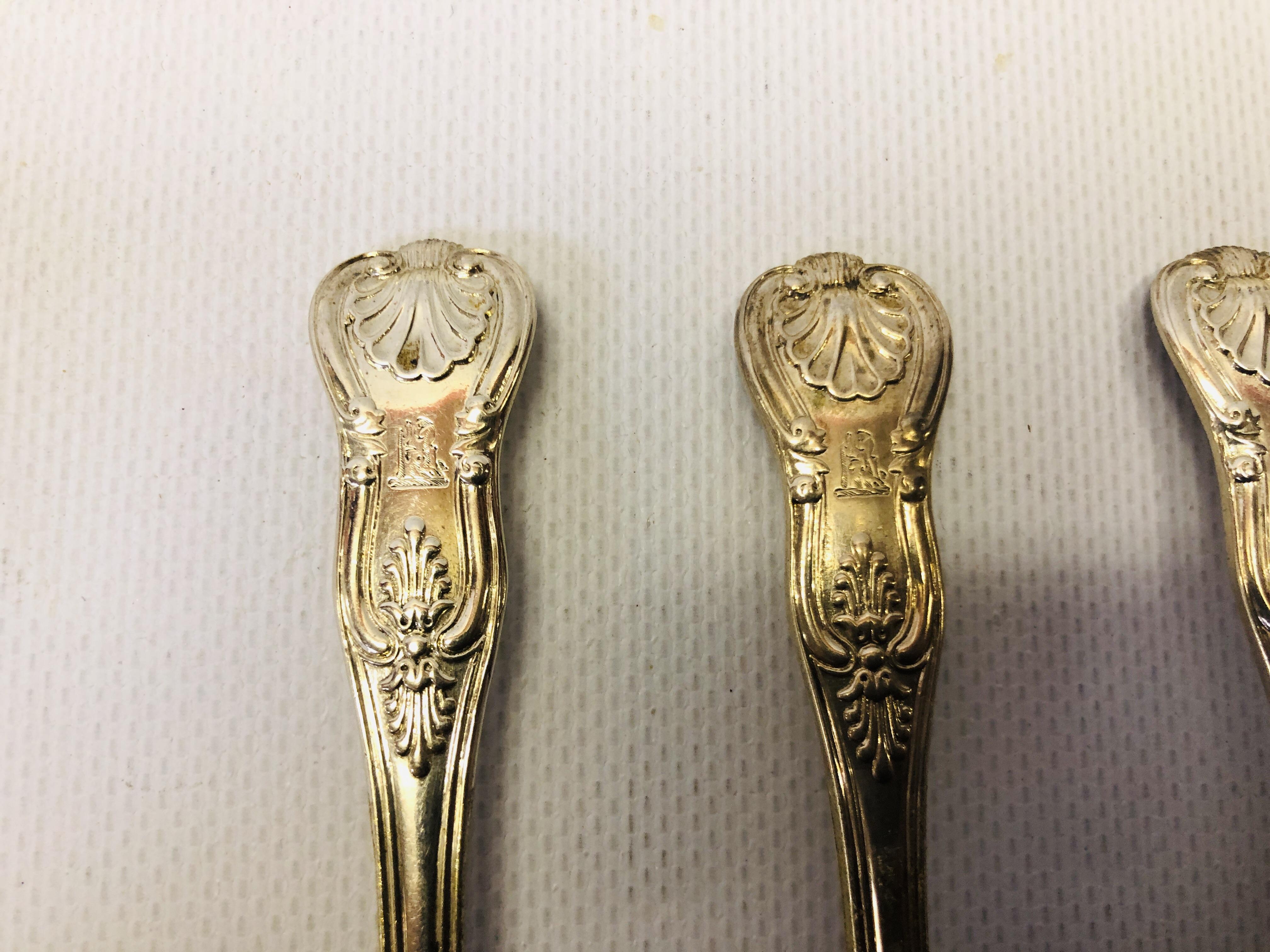 4 WILLIAM IV LARGE KING'S PATTERN SILVER TEASPOONS, W. - Image 5 of 12
