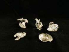 A COLLECTION OF 5 SWAROVSKI CABINET ORNAMENTS IN ORIGINAL BOXES TO INCLUDE A SHELL, SQUIRREL SWAN,