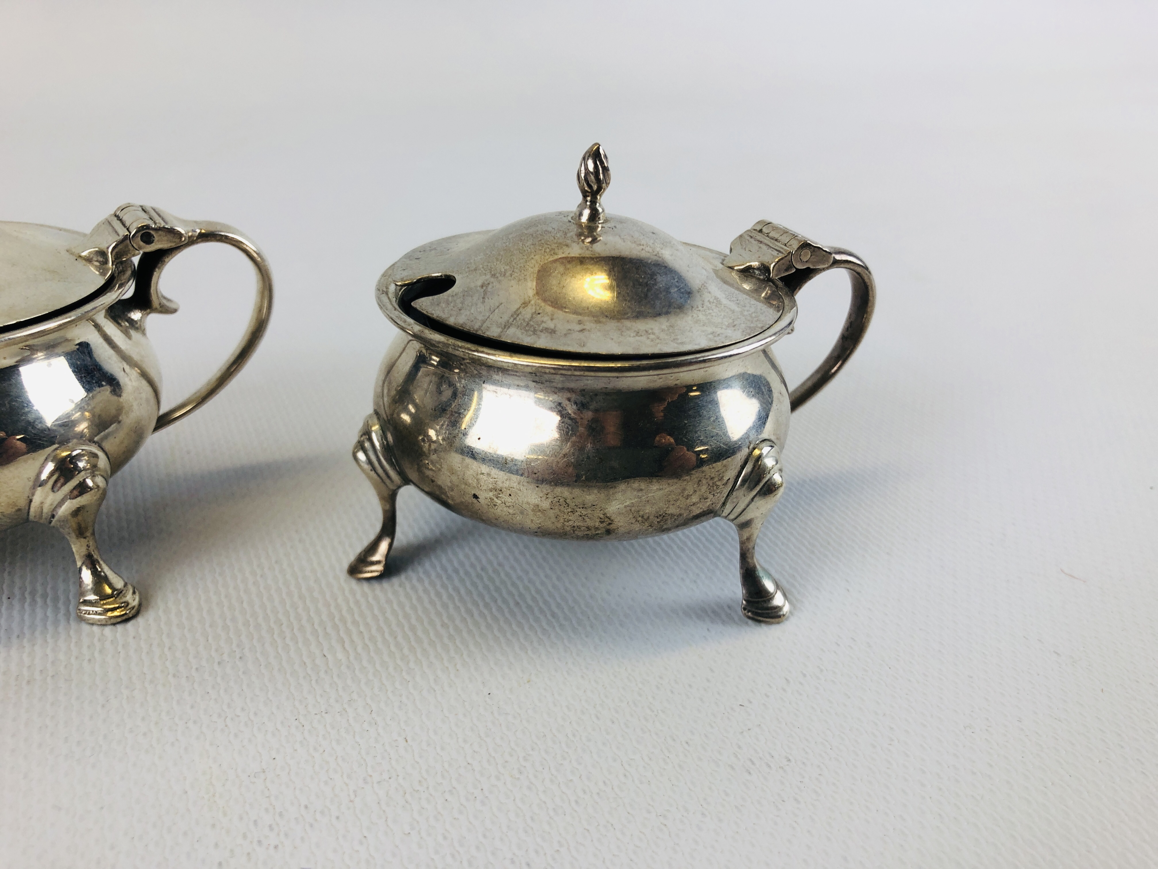 MATCHED SET OF SILVER CONDIMENTS A PAIR OF MUSTARDS LONDON 1940, - Image 5 of 23