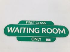 (R) WAITING ROOM SIGN