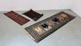 ORIENTAL RUG, THE CENTRAL PANELS WITH STYLIZED BUILDINGS (PROBABLY TURKISH) 190 X 62CM,