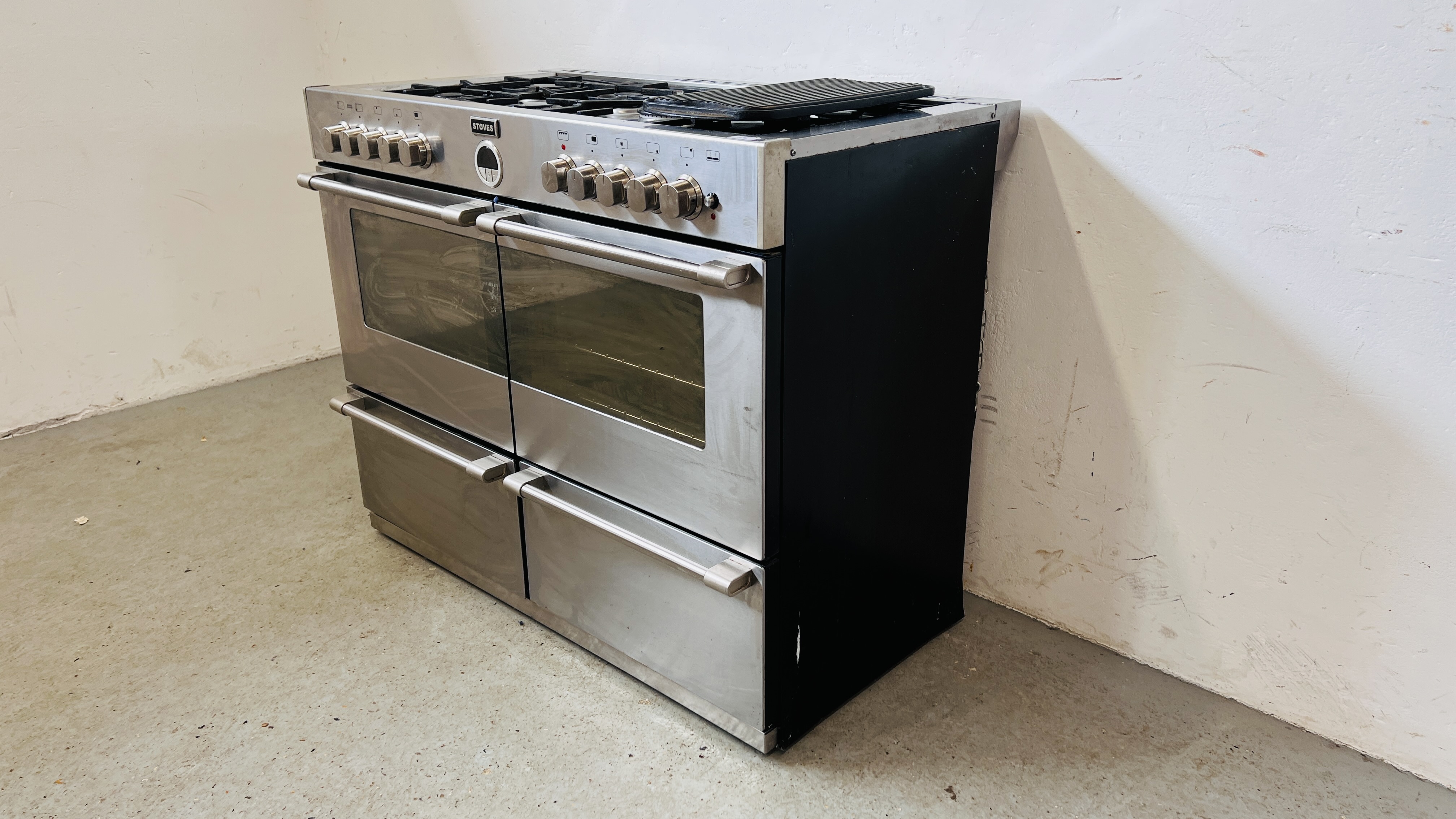 A STOVES STERLING 1100G STAINLESS STEEL COOKING RANGE (CONDITION OF SALE TO BE FITTED AND SERVICED - Image 2 of 18