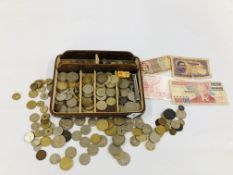 A TRAY OF MIXED COINAGE AND BANK NOTES.